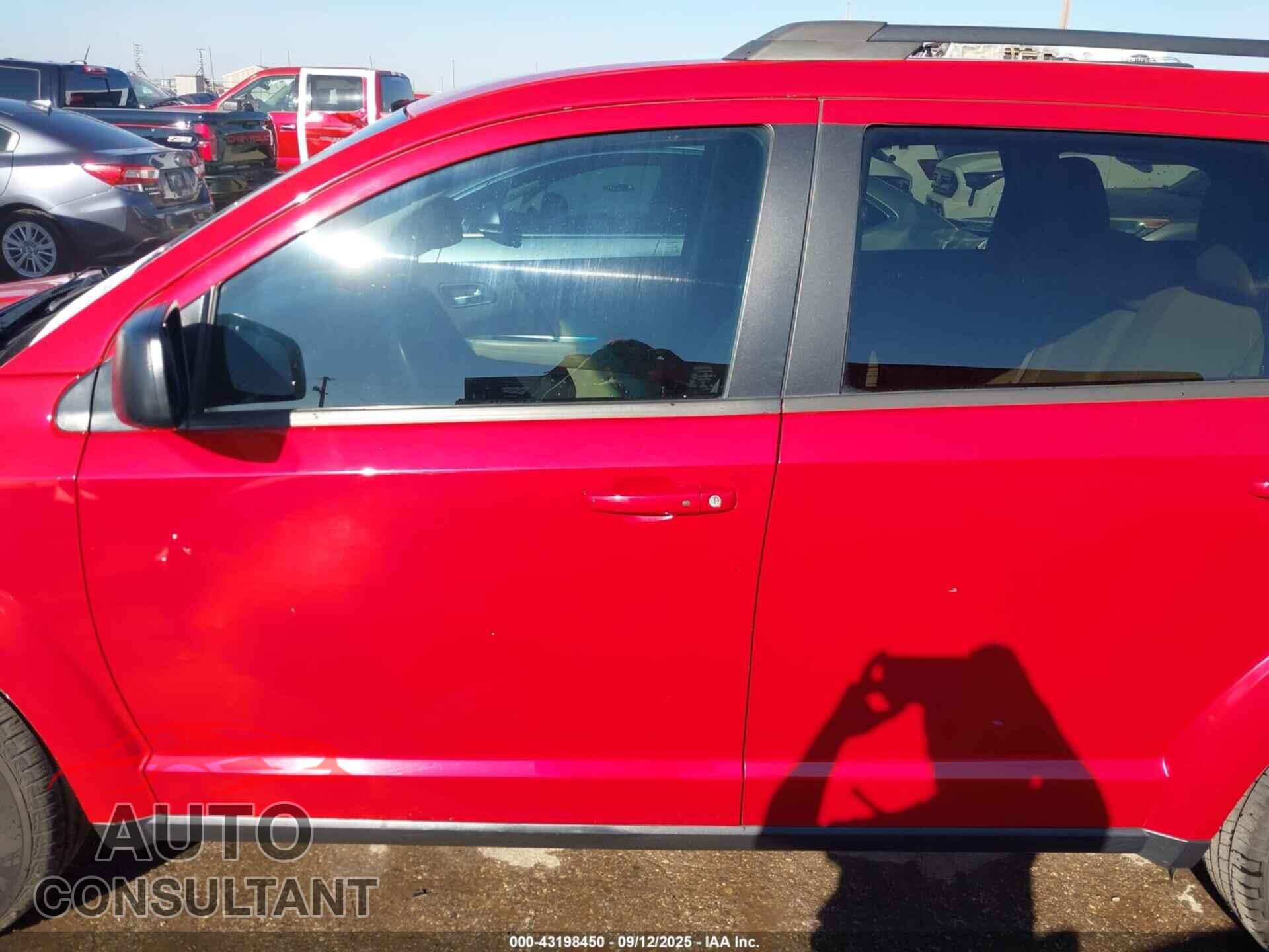 DODGE JOURNEY 2017 - 3C4PDCAB5HT504451