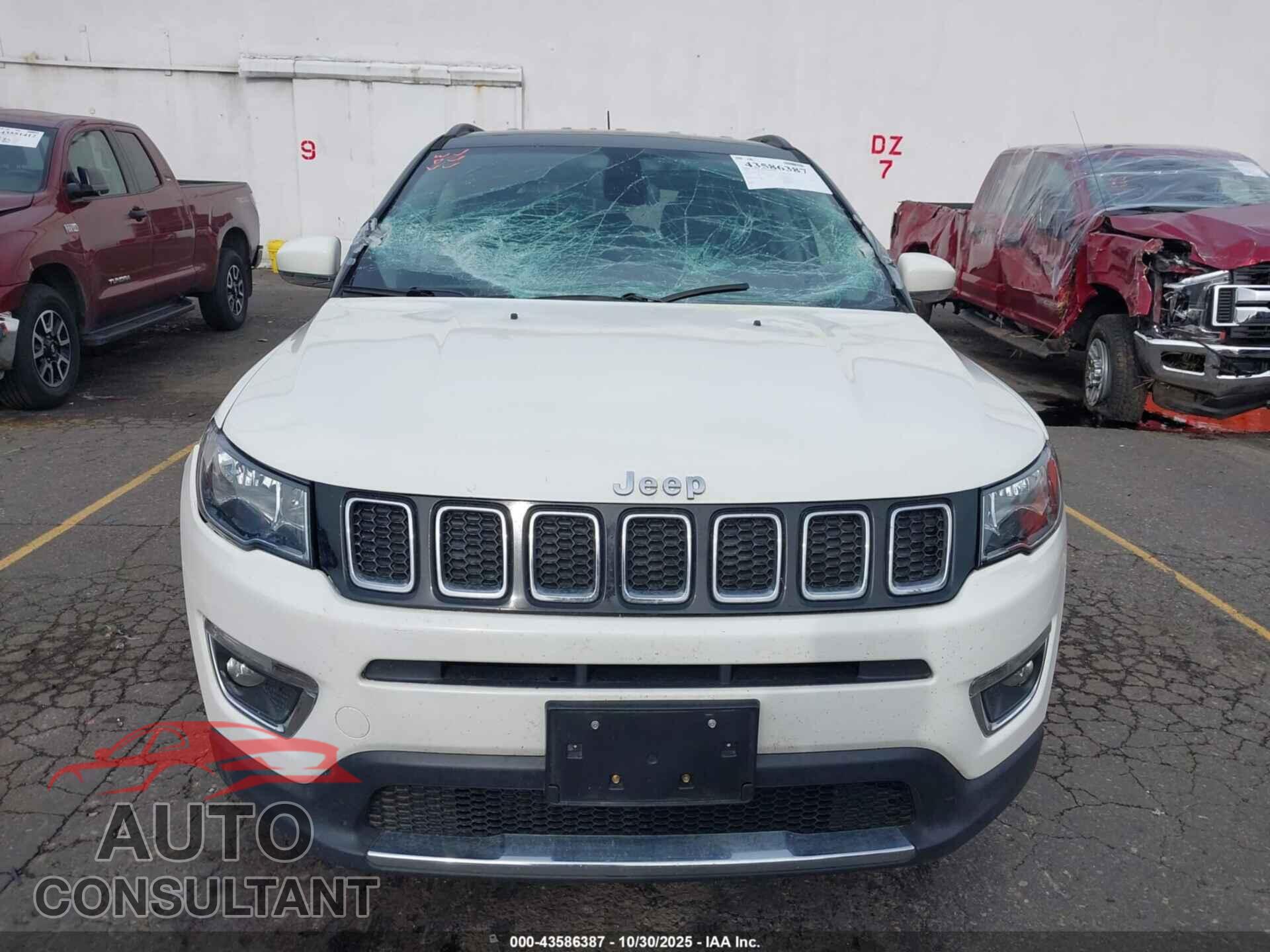 JEEP COMPASS 2018 - 3C4NJDCB7JT365318
