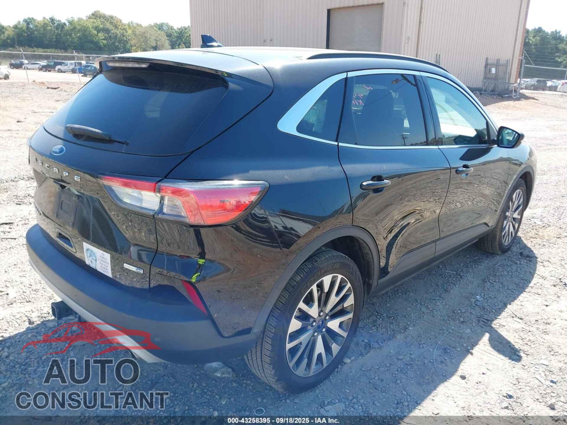 FORD ESCAPE 2020 - 1FMCU9J93LUA45364