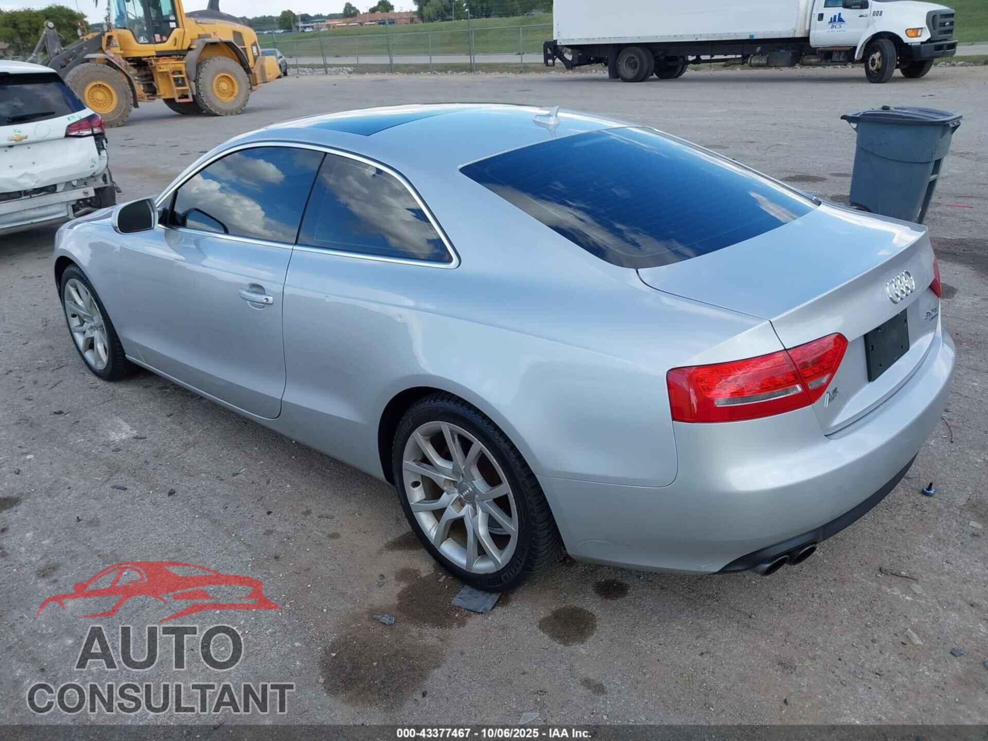 AUDI A5 2012 - WAULFAFR5CA001812