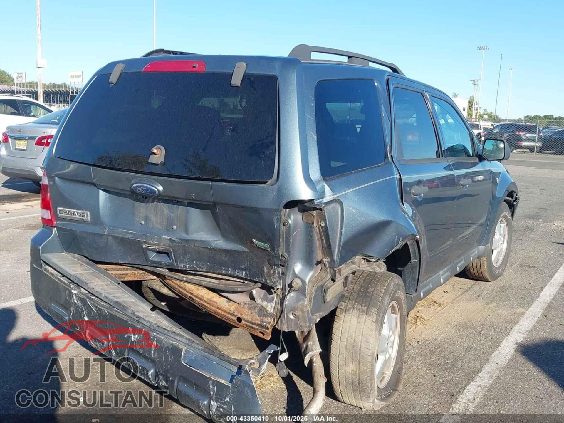 FORD ESCAPE 2010 - 1FMCU9D70AKA63680