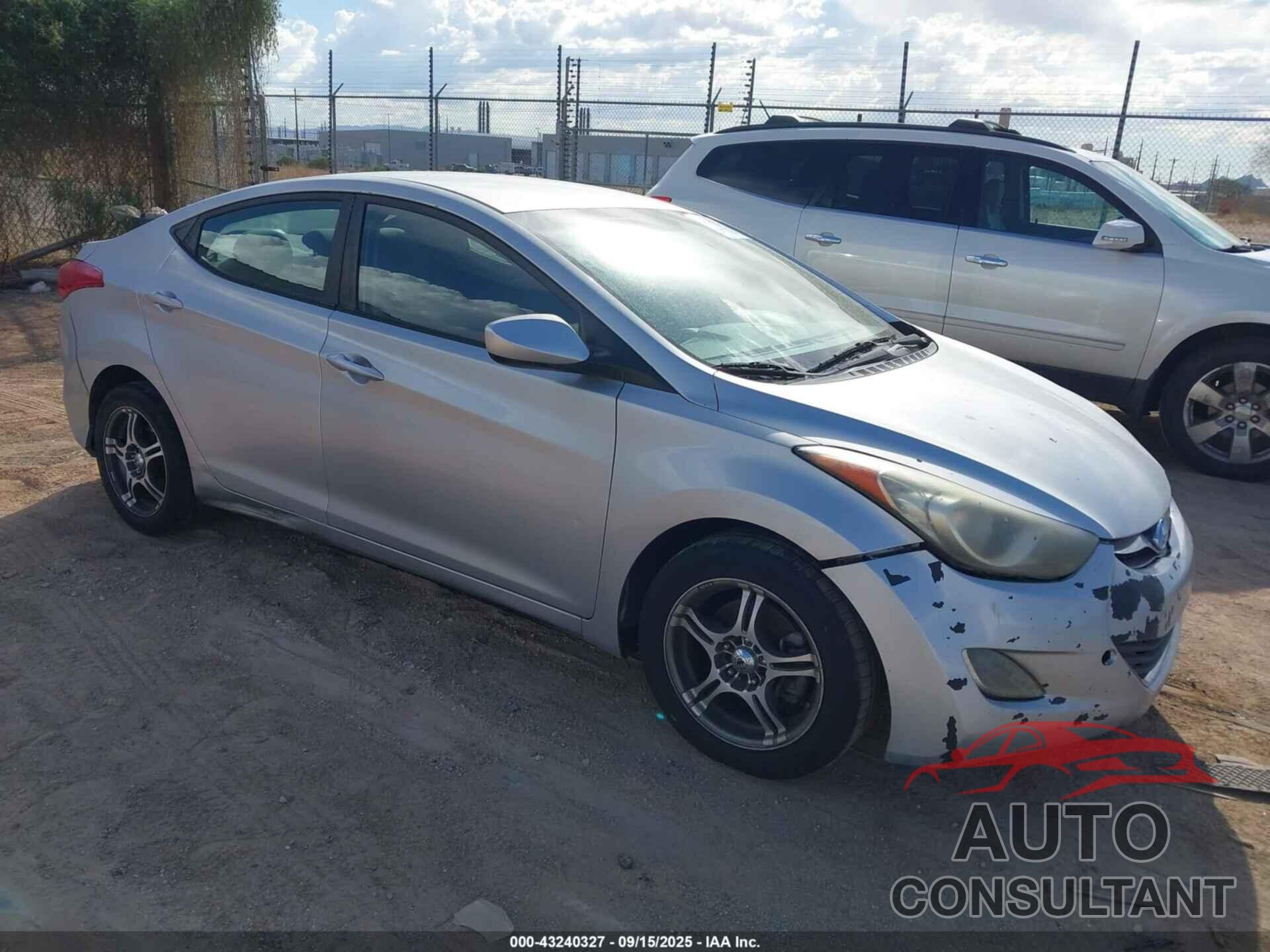 HYUNDAI ELANTRA 2013 - 5NPDH4AE6DH158881