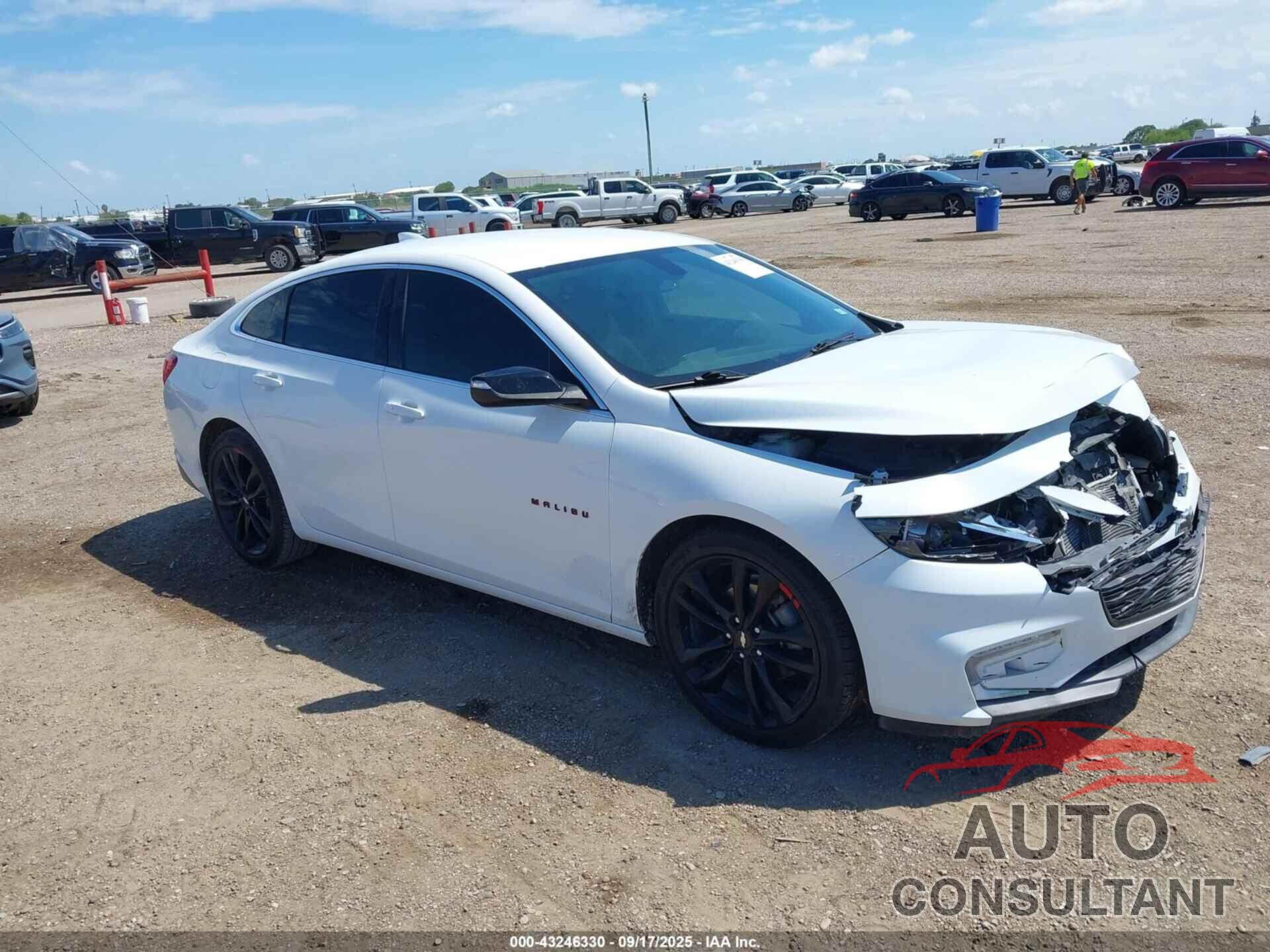 CHEVROLET MALIBU 2018 - 1G1ZD5ST0JF280378