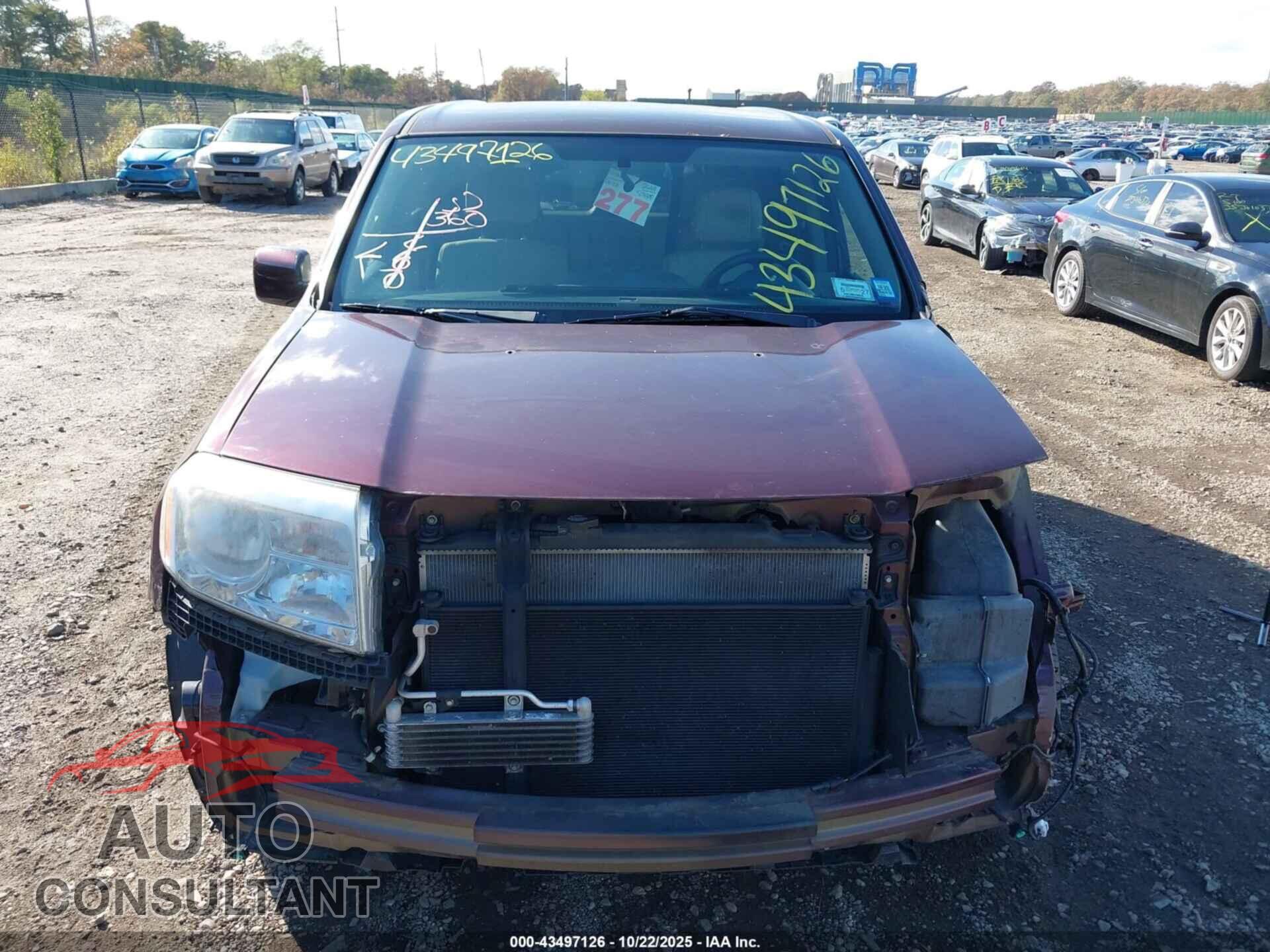 HONDA PILOT 2015 - 5FNYF4H40FB033686