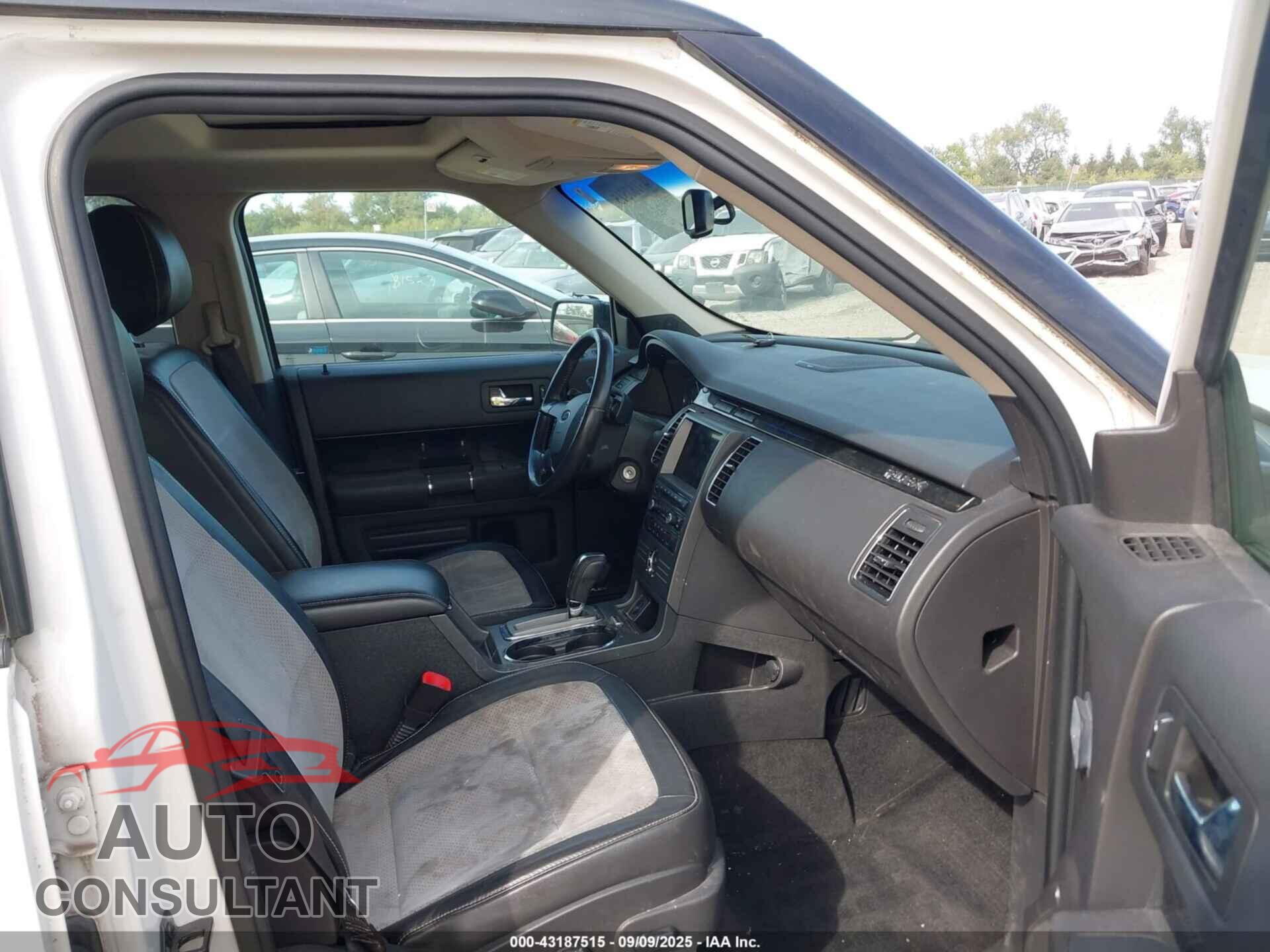 FORD FLEX 2011 - 2FMHK6DT8BBD15050