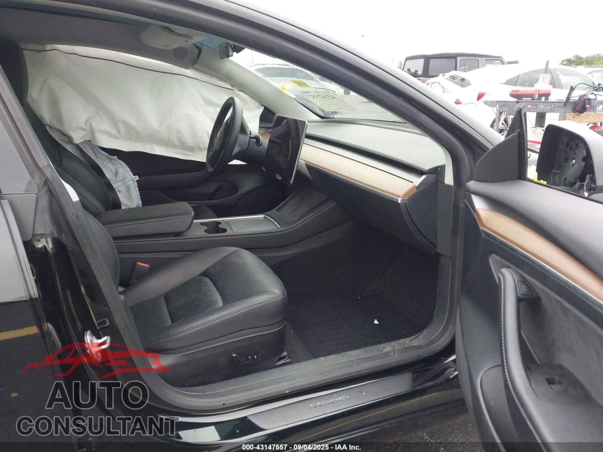 TESLA MODEL 3 2023 - 5YJ3E1EA6PF500035