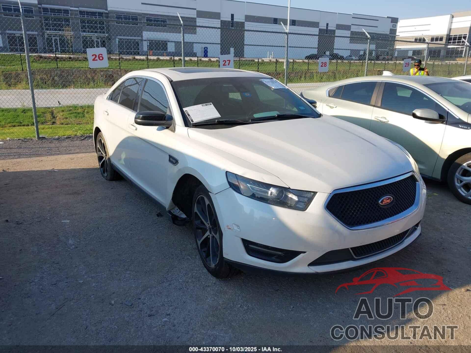 FORD TAURUS 2014 - 1FAHP2KT7EG181989