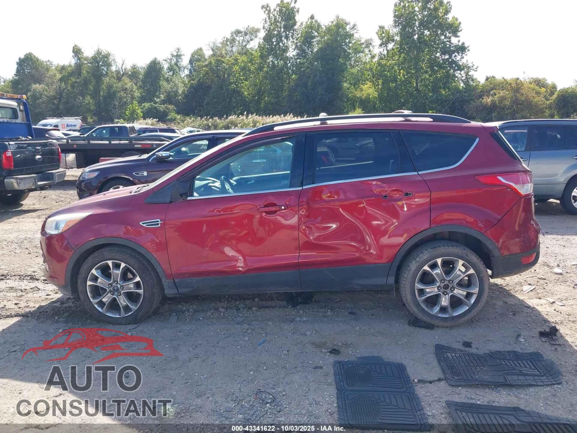 FORD ESCAPE 2013 - 1FMCU9GX7DUB35897