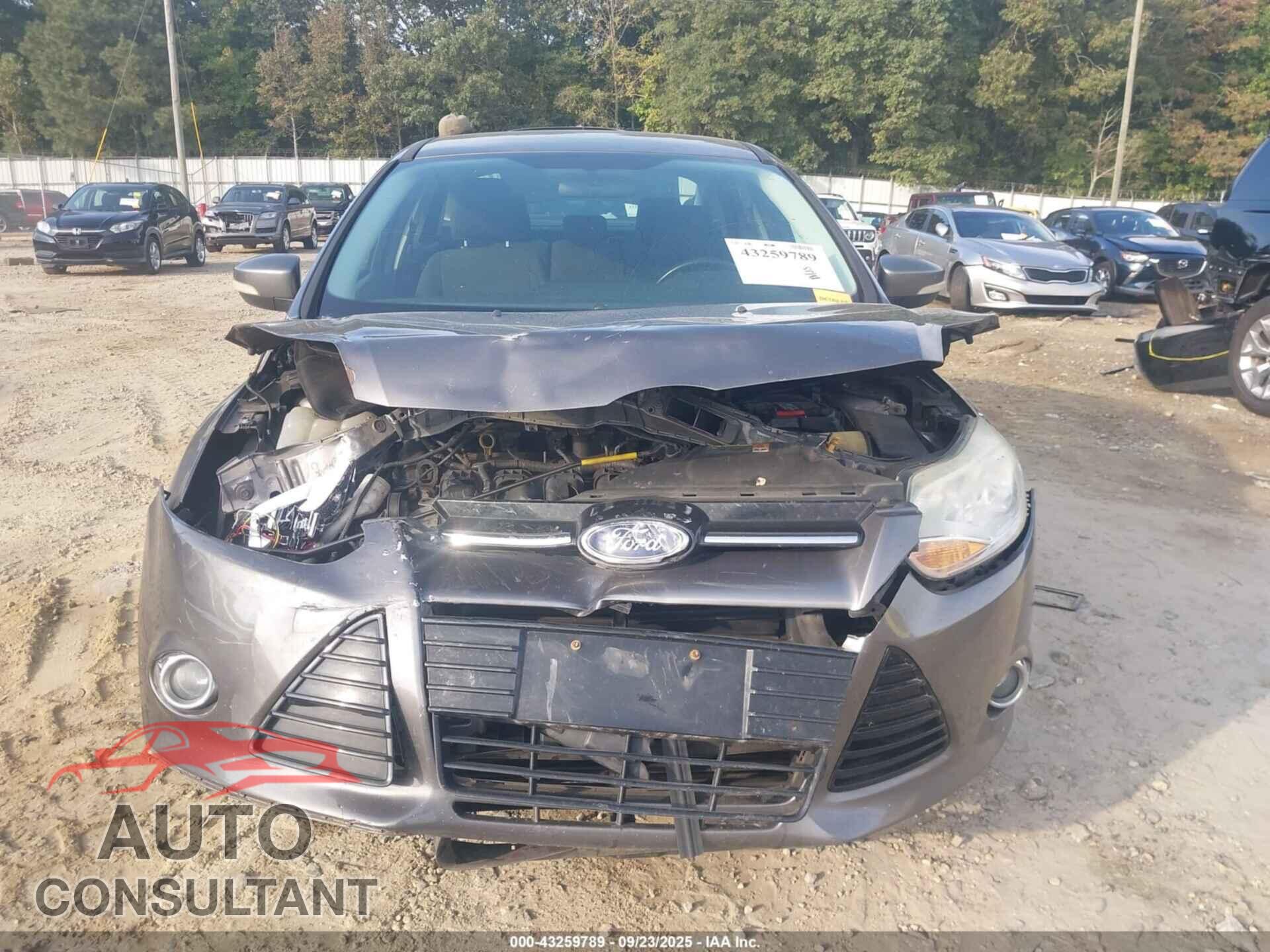 FORD FOCUS 2012 - 1FAHP3H24CL478579