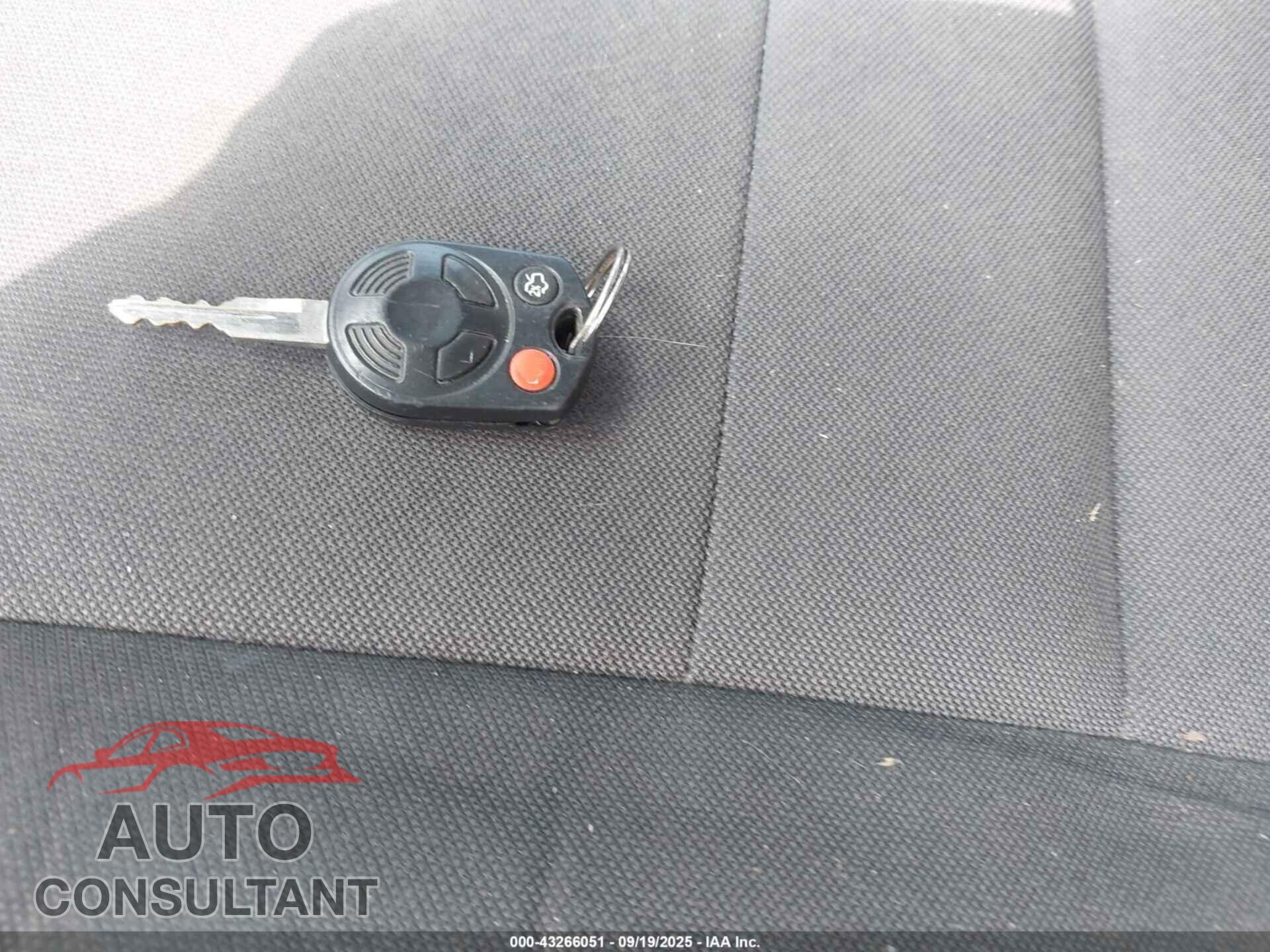 FORD ESCAPE 2012 - 1FMCU9D77CKC40440