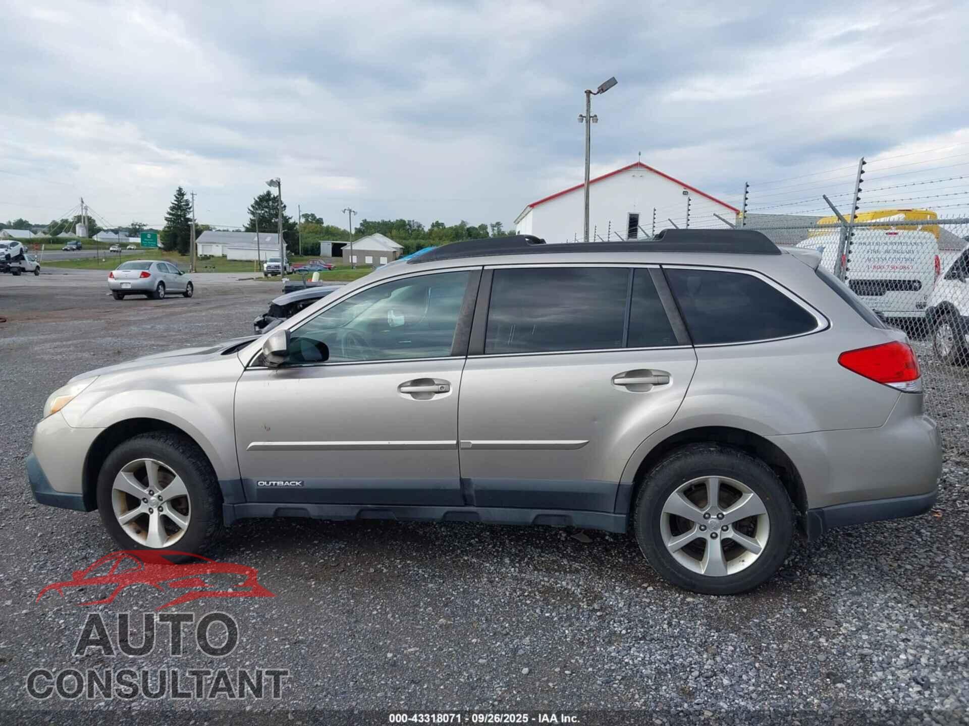 SUBARU OUTBACK 2014 - 4S4BRBLC4E3318513