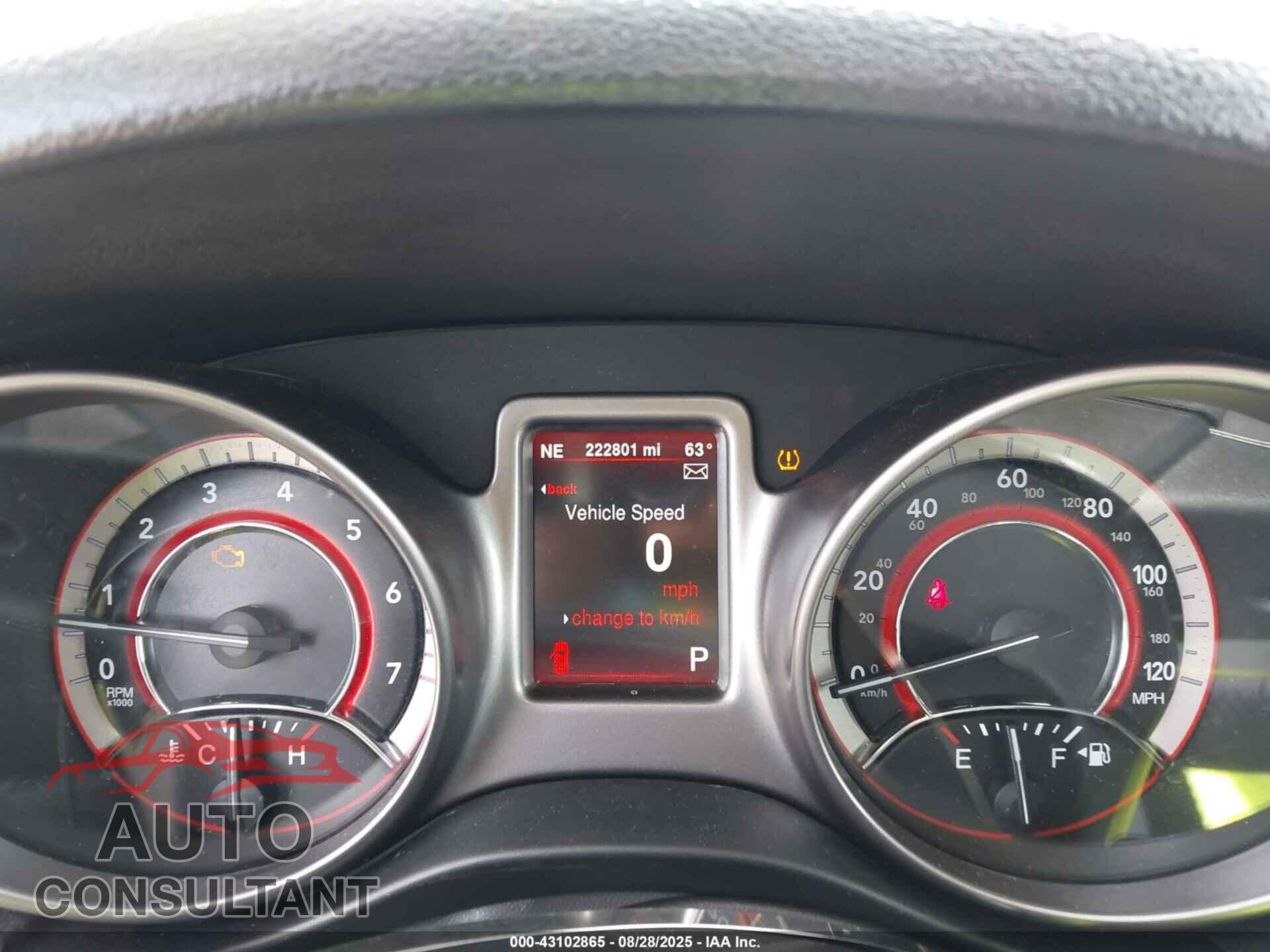 DODGE JOURNEY 2015 - 3C4PDCGB2FT633011