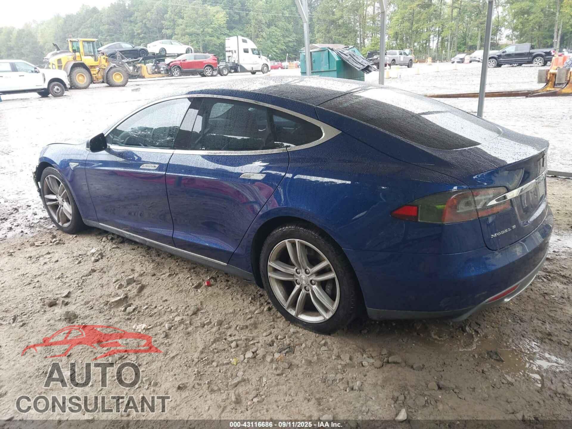 TESLA MODEL S 2015 - 5YJSA1E29FF118130
