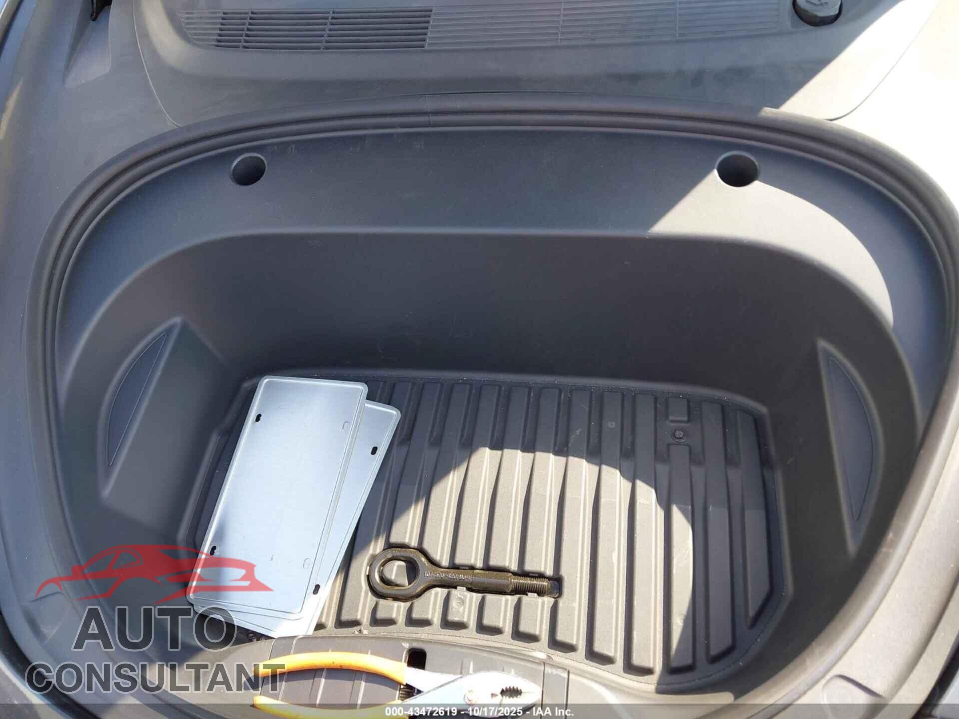 TESLA MODEL 3 2023 - 5YJ3E1EA4PF626250