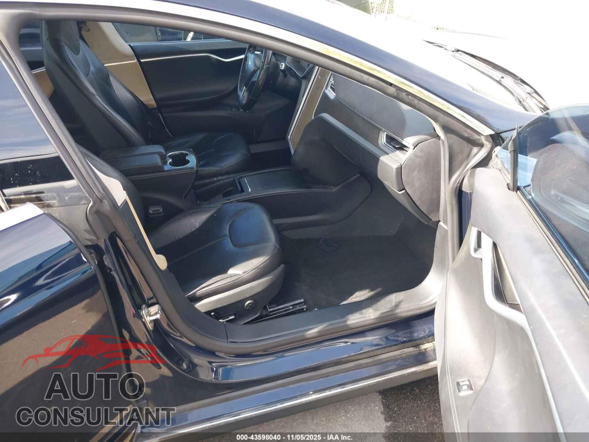 TESLA MODEL S 2013 - 5YJSA1DPXDFP07827