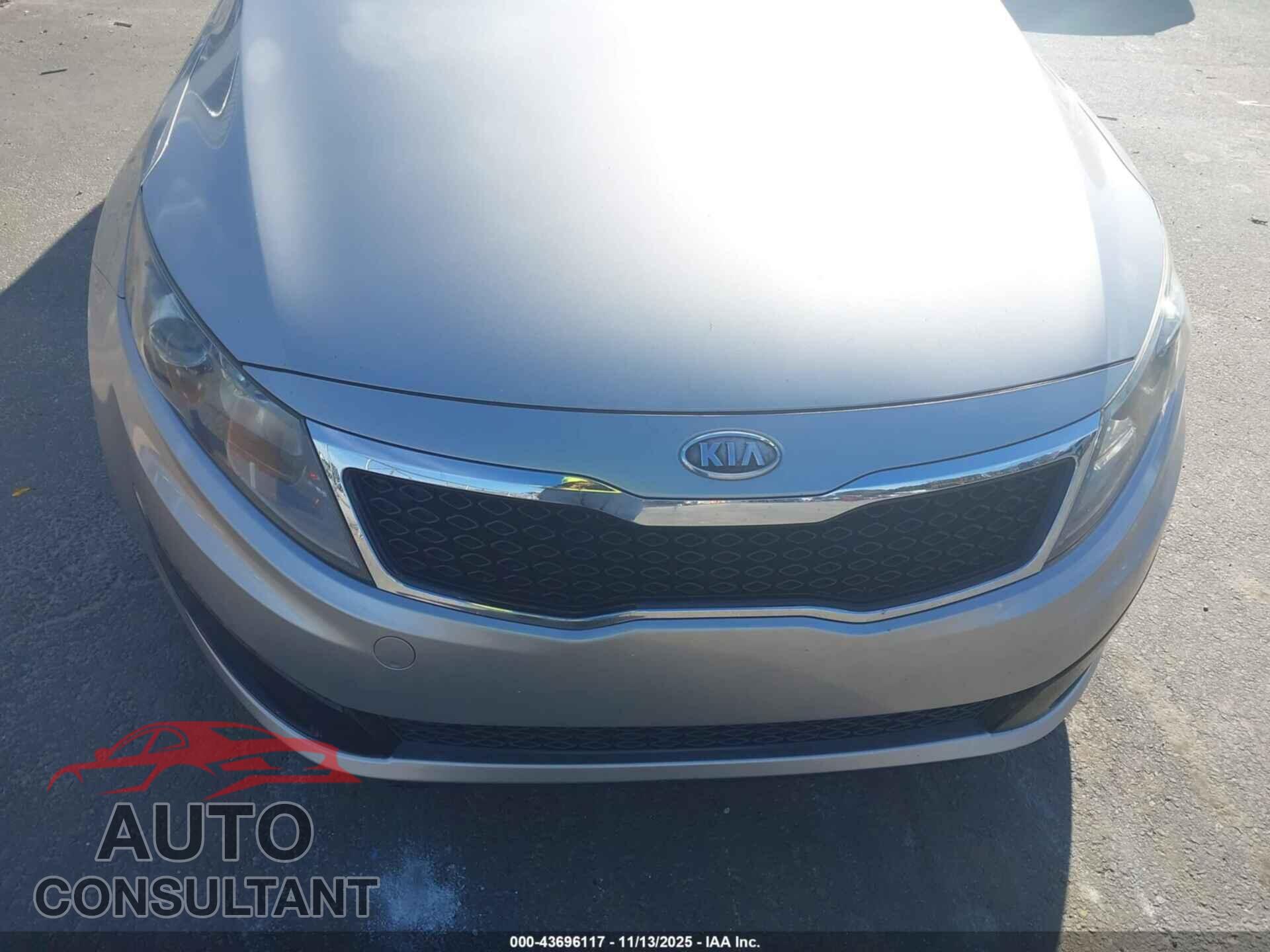 KIA OPTIMA 2011 - KNAGN4A73B5100700