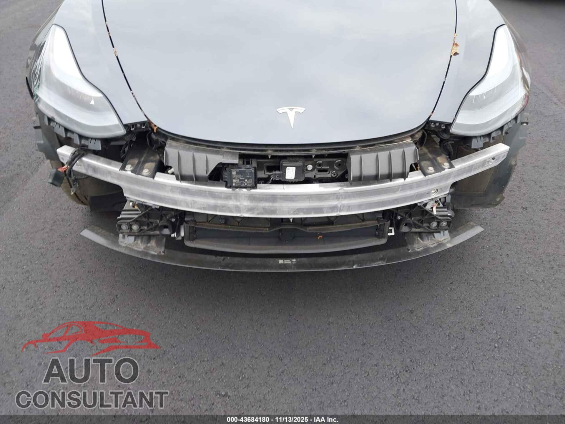 TESLA MODEL 3 2020 - 5YJ3E1EB0LF744234