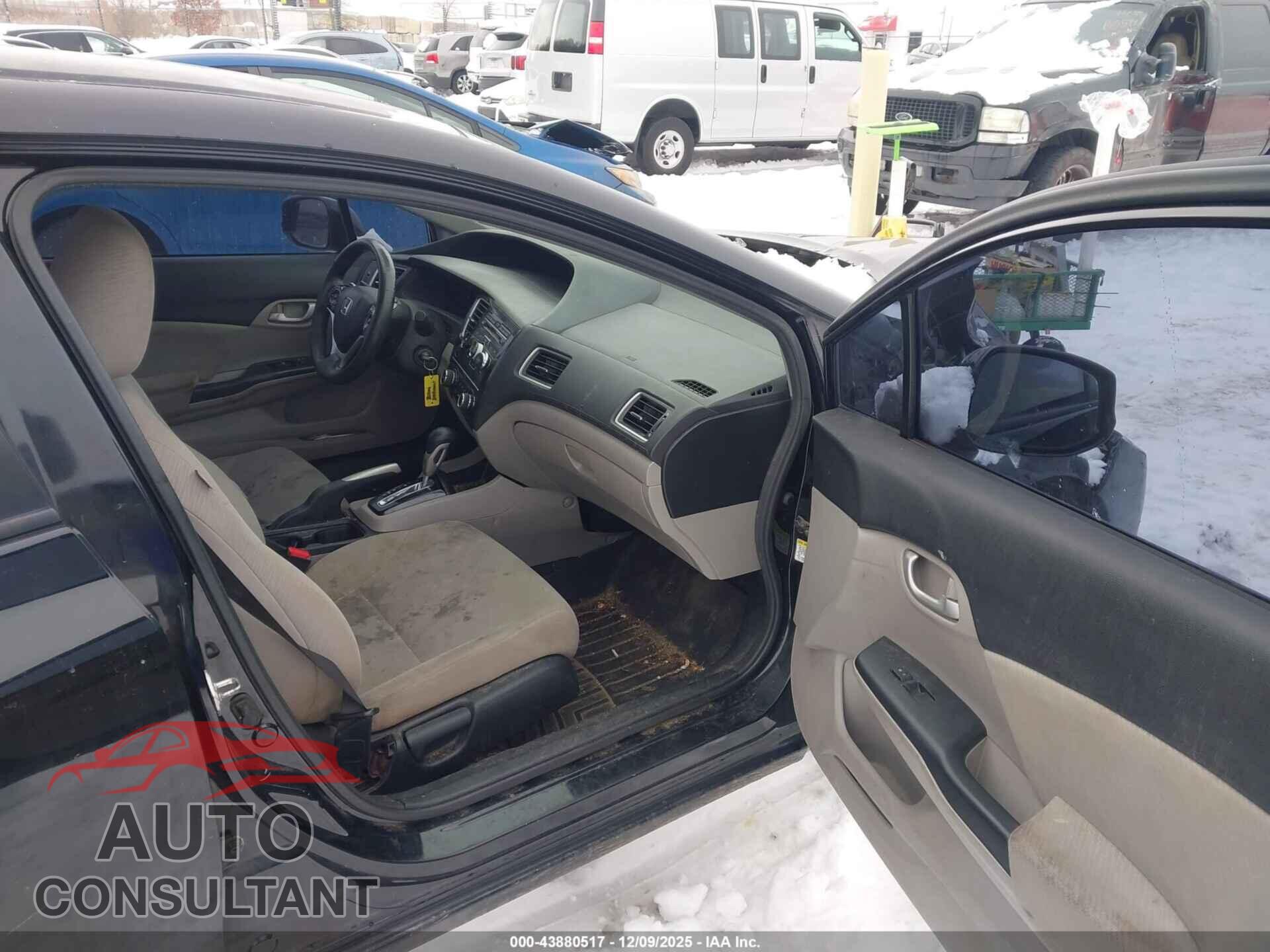 HONDA CIVIC 2013 - 2HGFB2F50DH513254