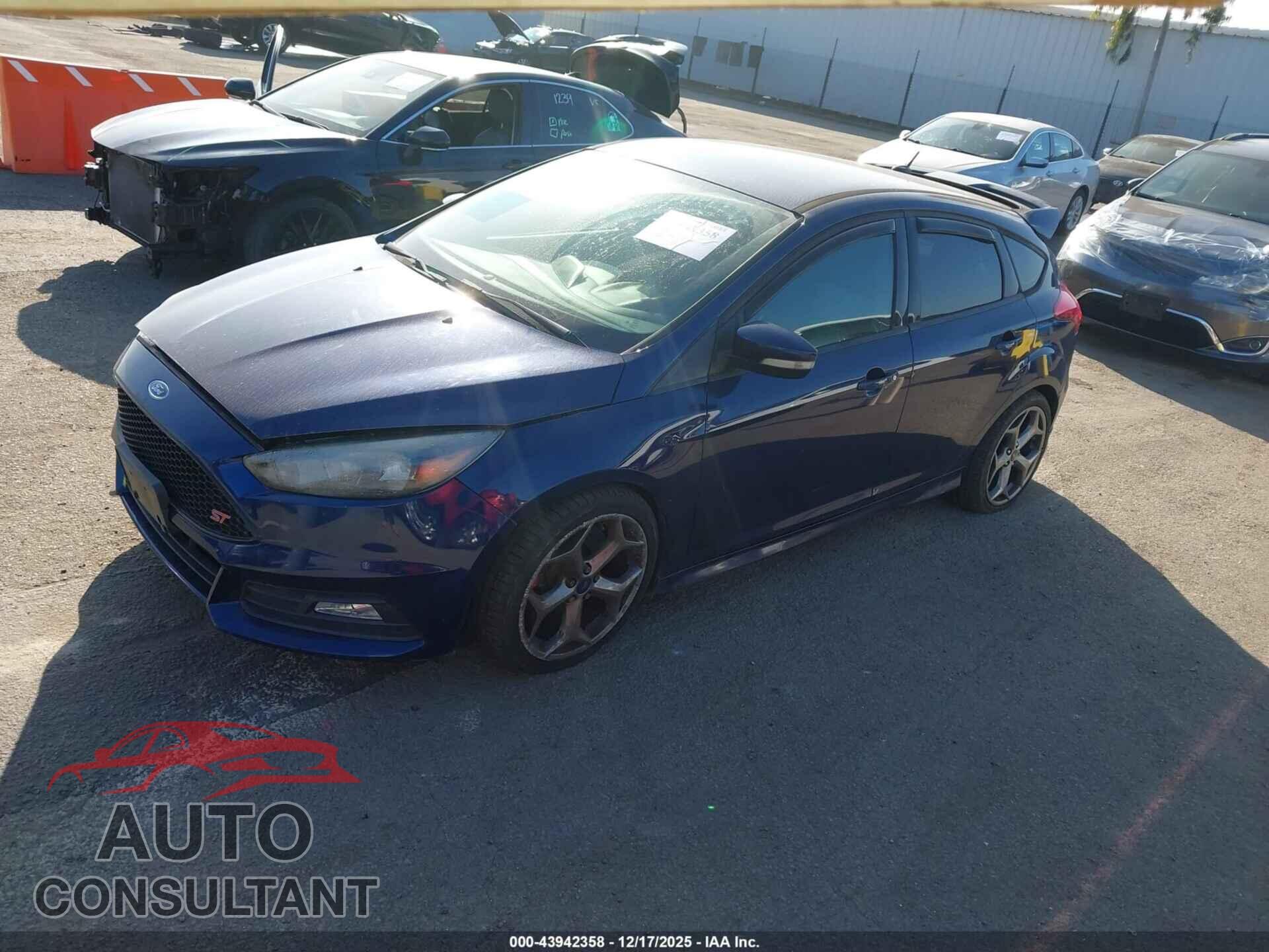 FORD FOCUS ST 2017 - 1FADP3L92HL254883