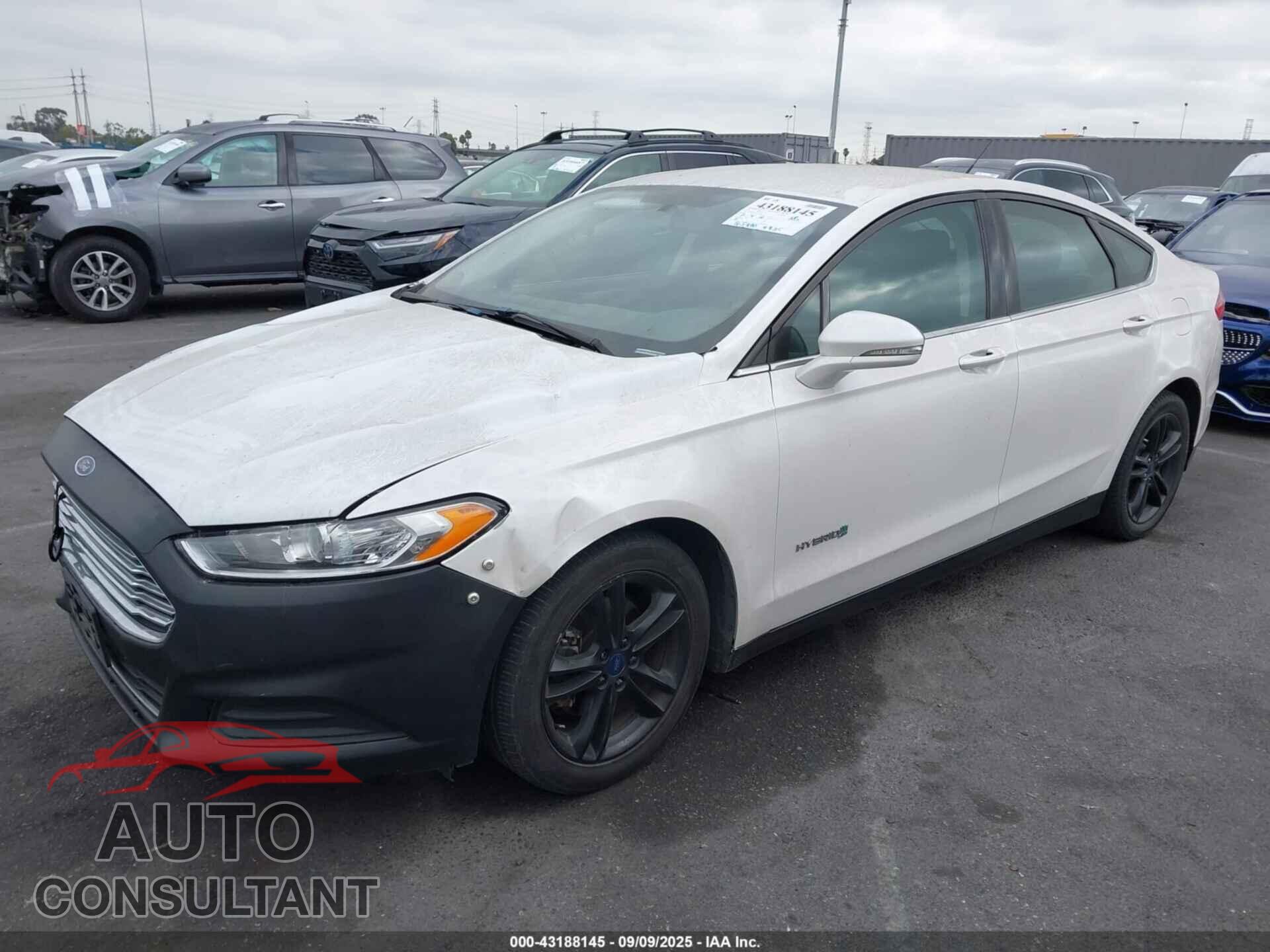FORD FUSION HYBRID 2016 - 3FA6P0LU2GR286082