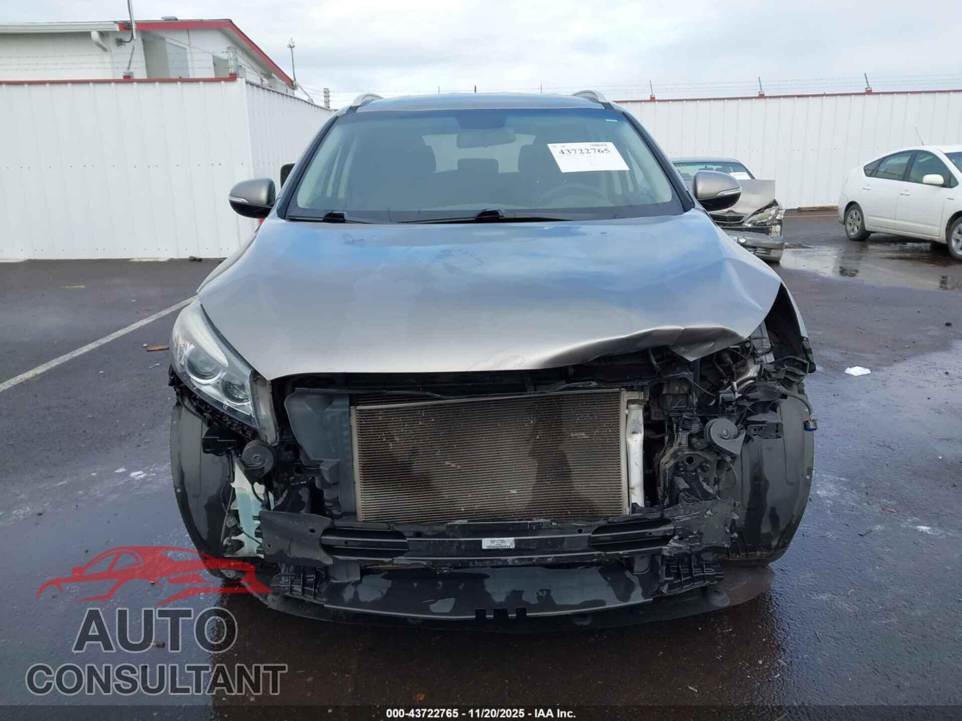 KIA SORENTO 2017 - 5XYPGDA3XHG284687