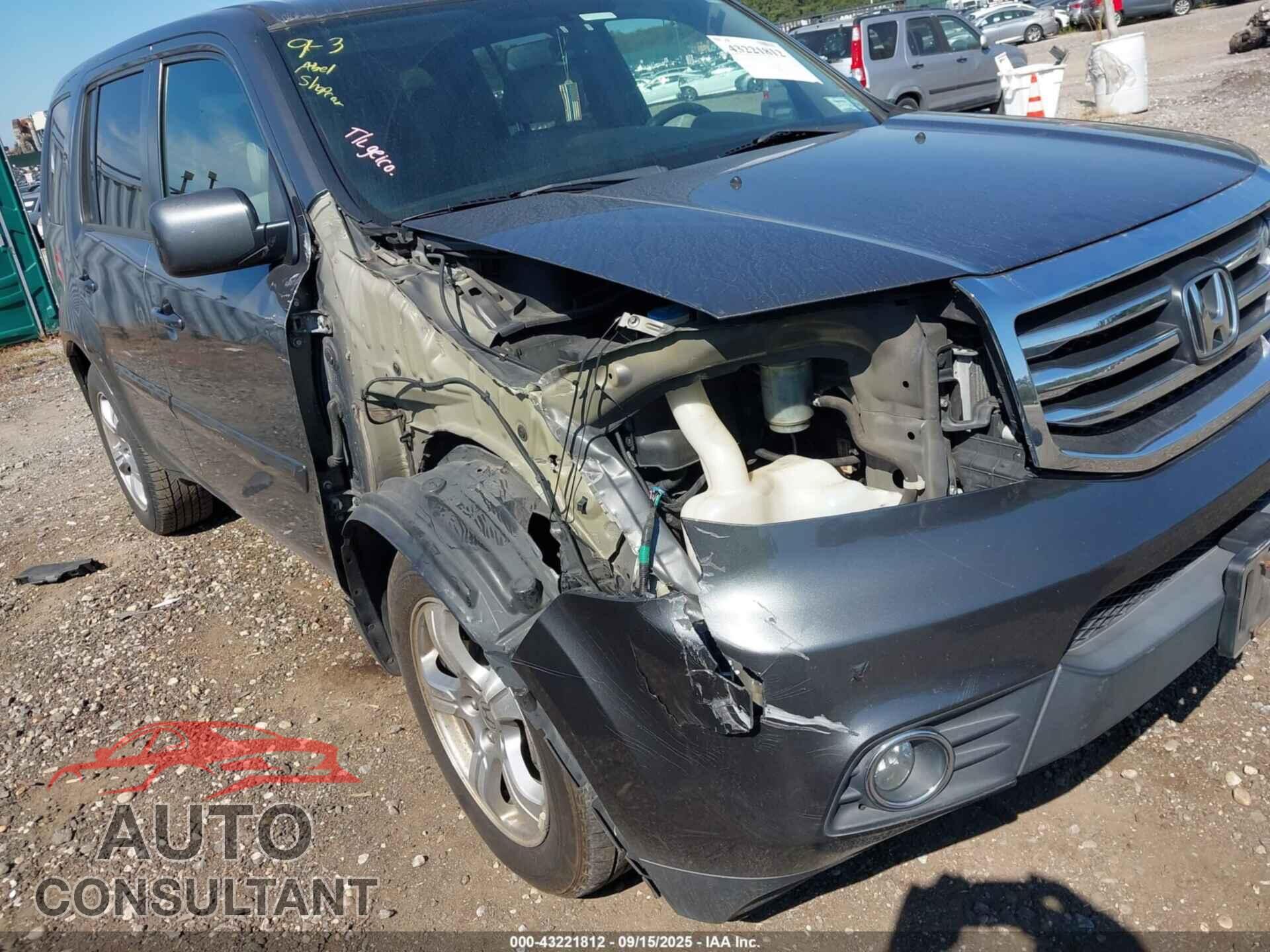 HONDA PILOT 2013 - 5FNYF4H5XDB010602