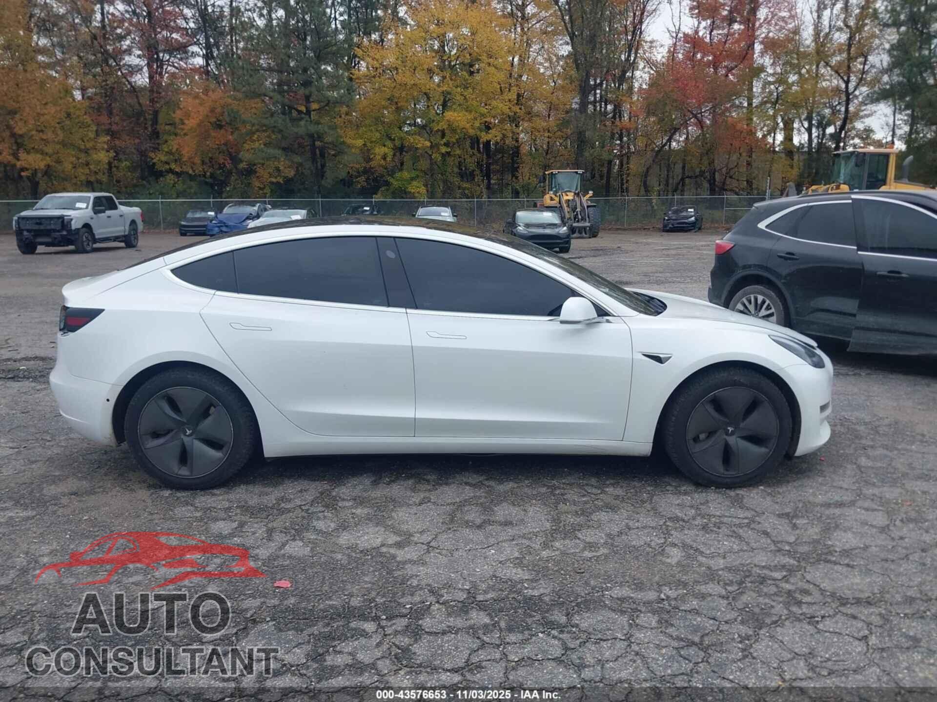 TESLA MODEL 3 2019 - 5YJ3E1EB9KF493972