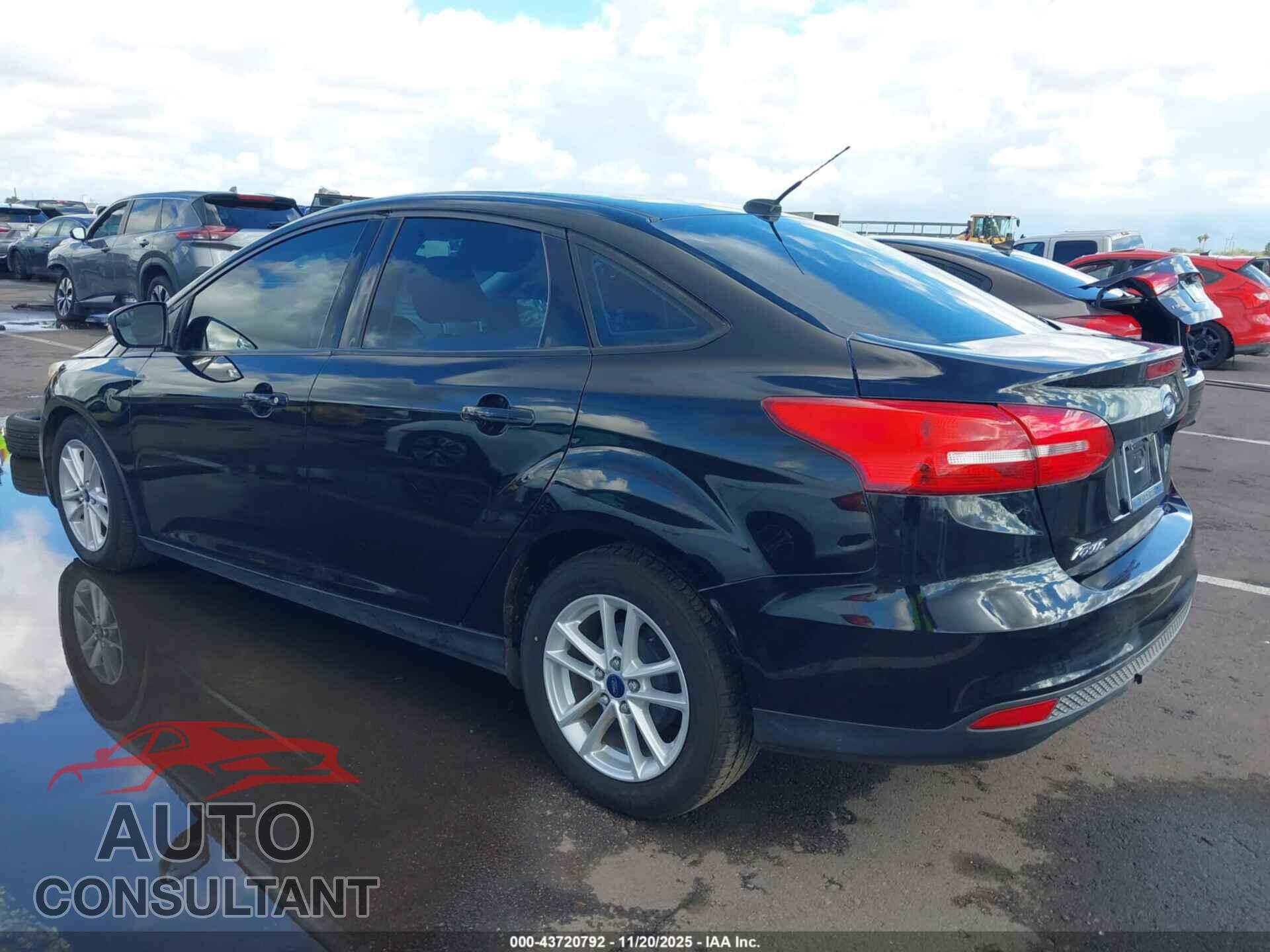 FORD FOCUS 2017 - 1FADP3F2XHL334589
