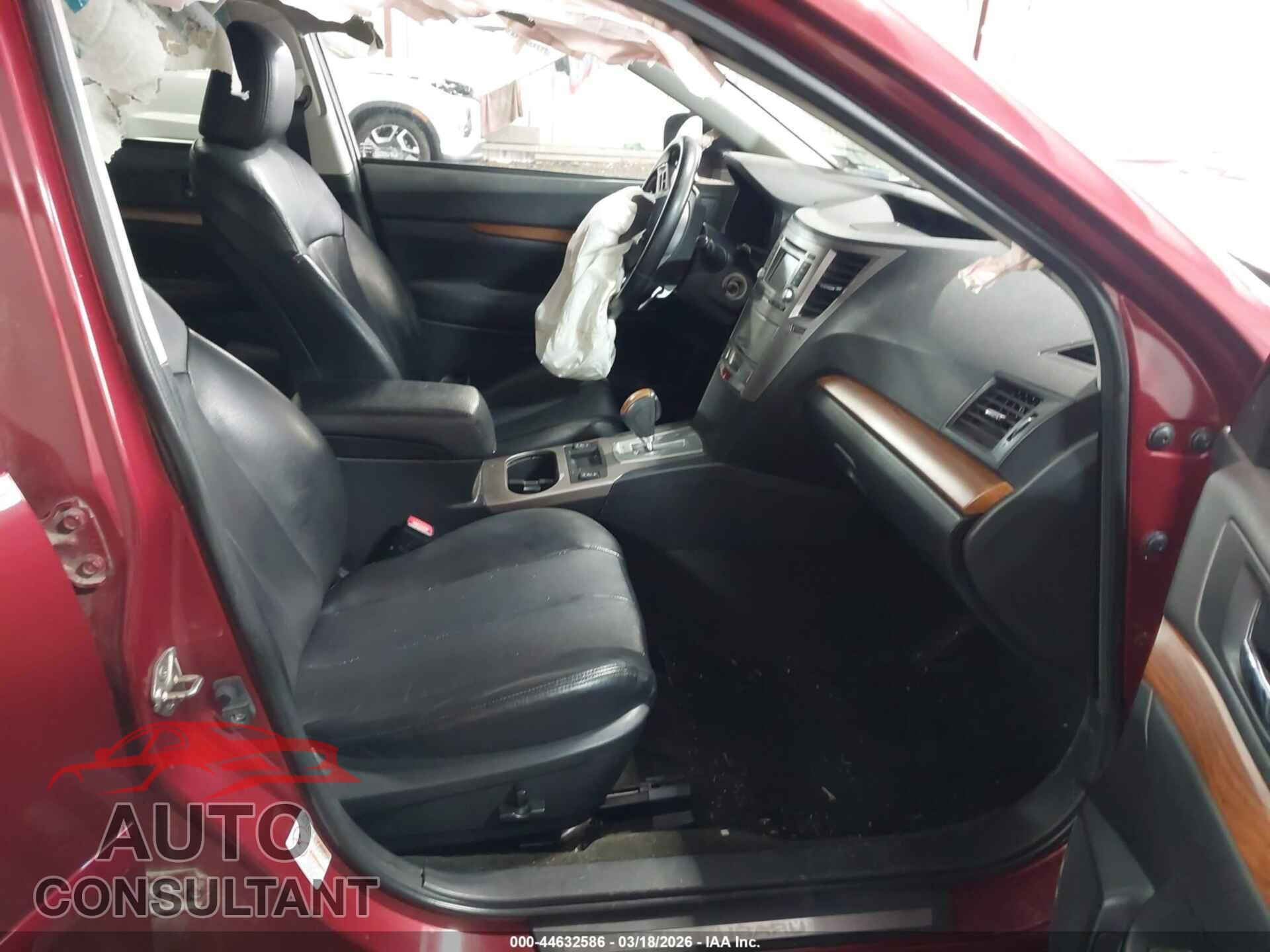 SUBARU OUTBACK 2014 - 4S4BRBLC4E3309228