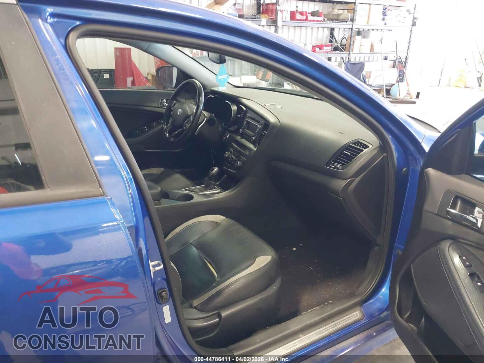 KIA OPTIMA 2012 - 5XXGR4A68CG046726