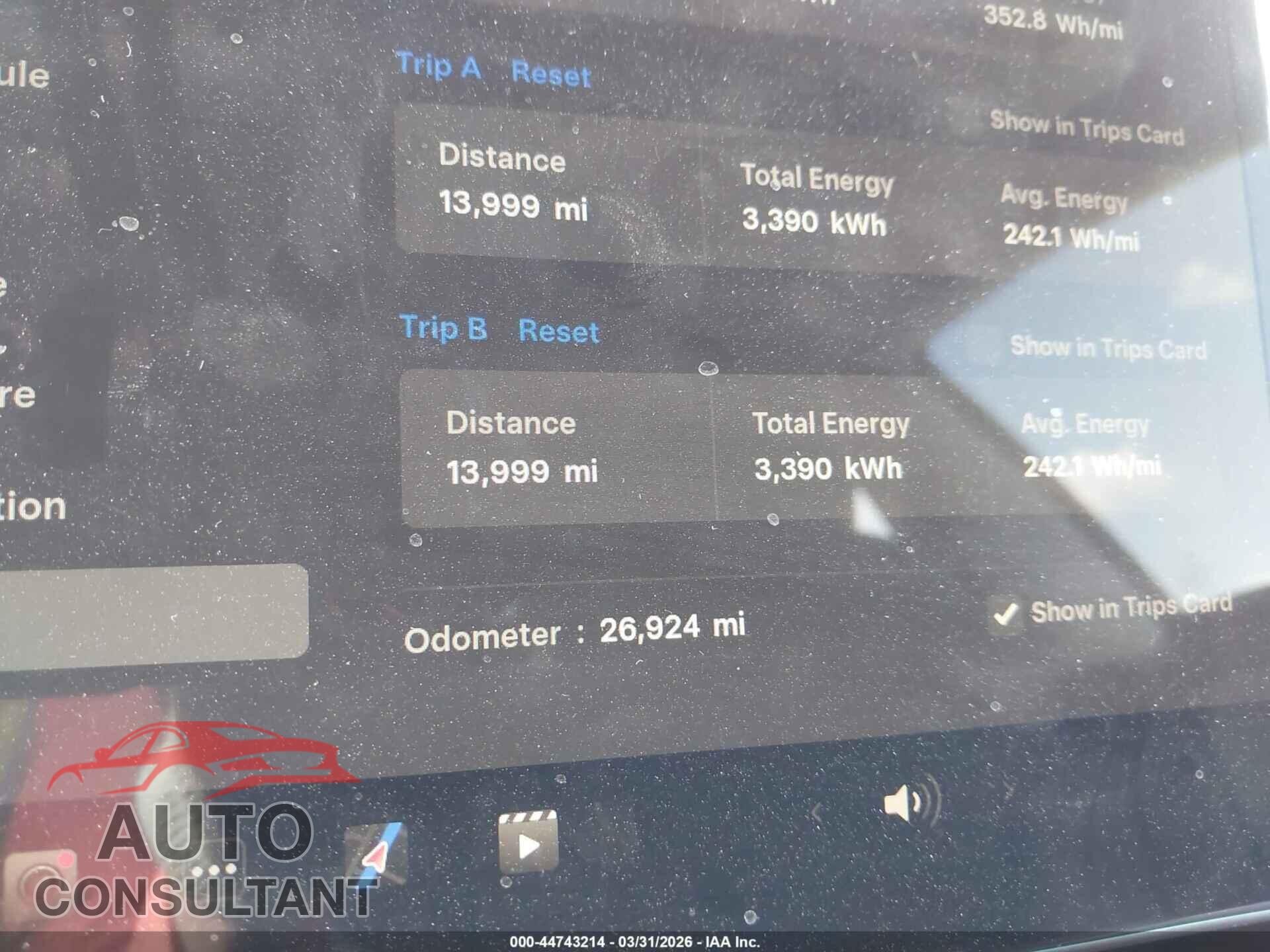 TESLA MODEL 3 2024 - 5YJ3E1EA3RF765840