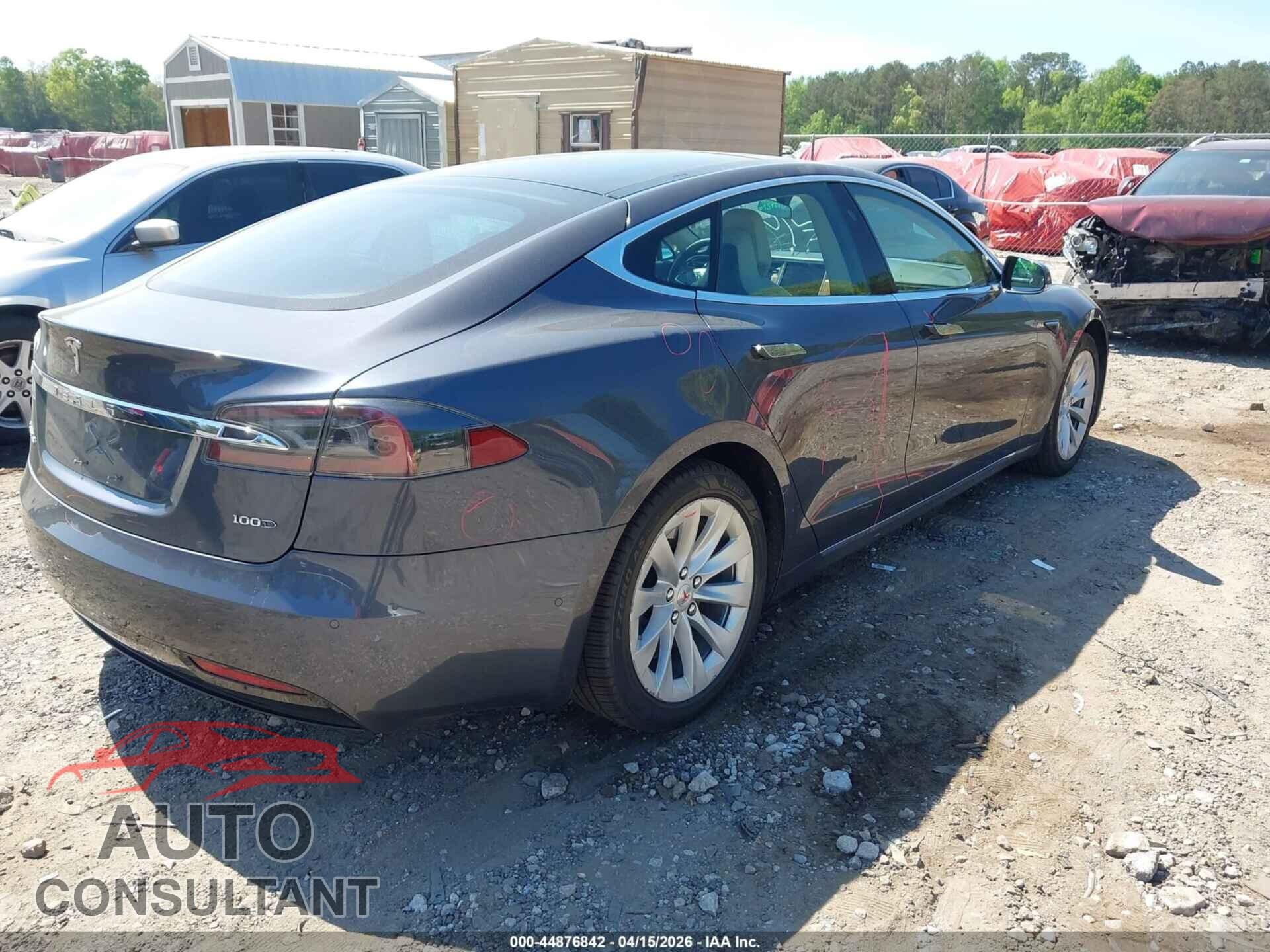 TESLA MODEL S 2017 - 5YJSA1E23HF227170