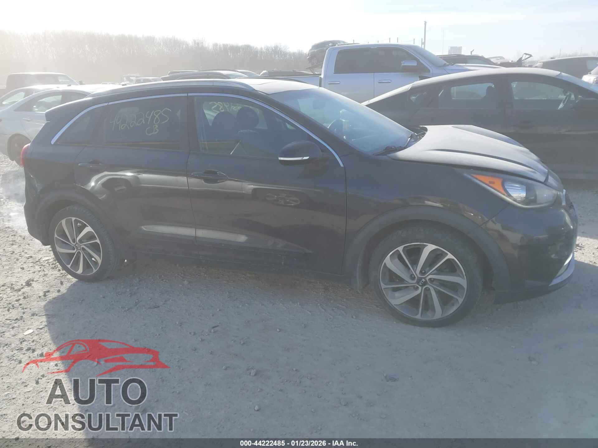 KIA NIRO 2017 - KNDCE3LC2H5071883