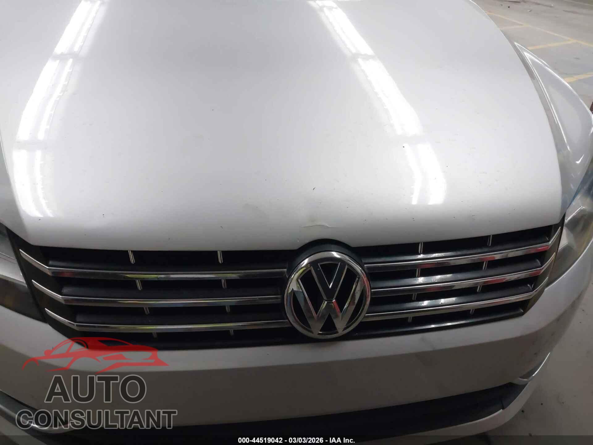 VOLKSWAGEN PASSAT 2013 - 1VWCN7A33DC134938