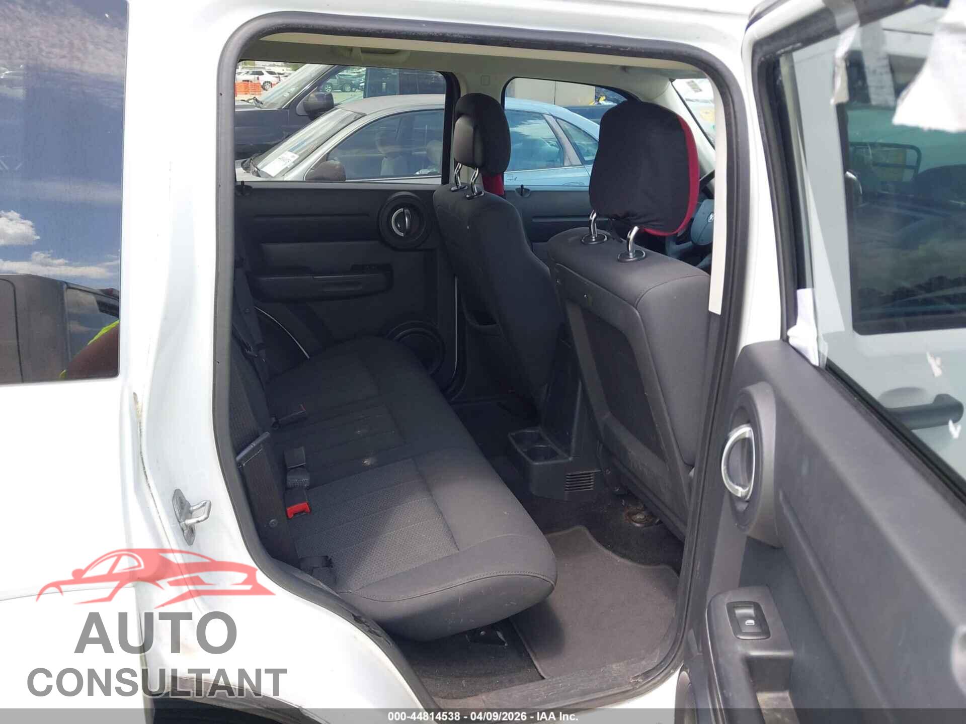 DODGE NITRO 2011 - 1D4PT4GK3BW590332