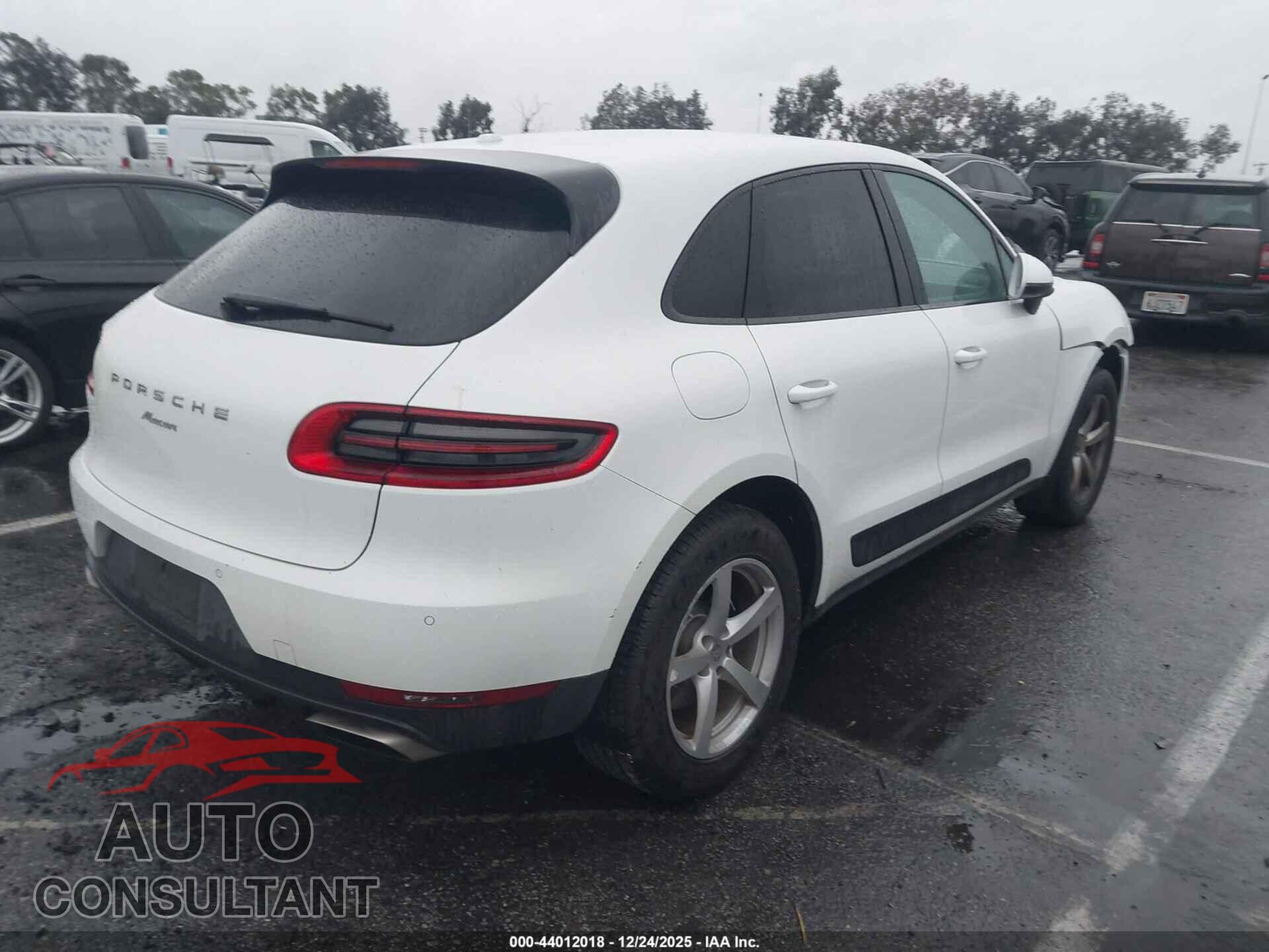 PORSCHE MACAN 2017 - WP1AA2A5XHLB00669