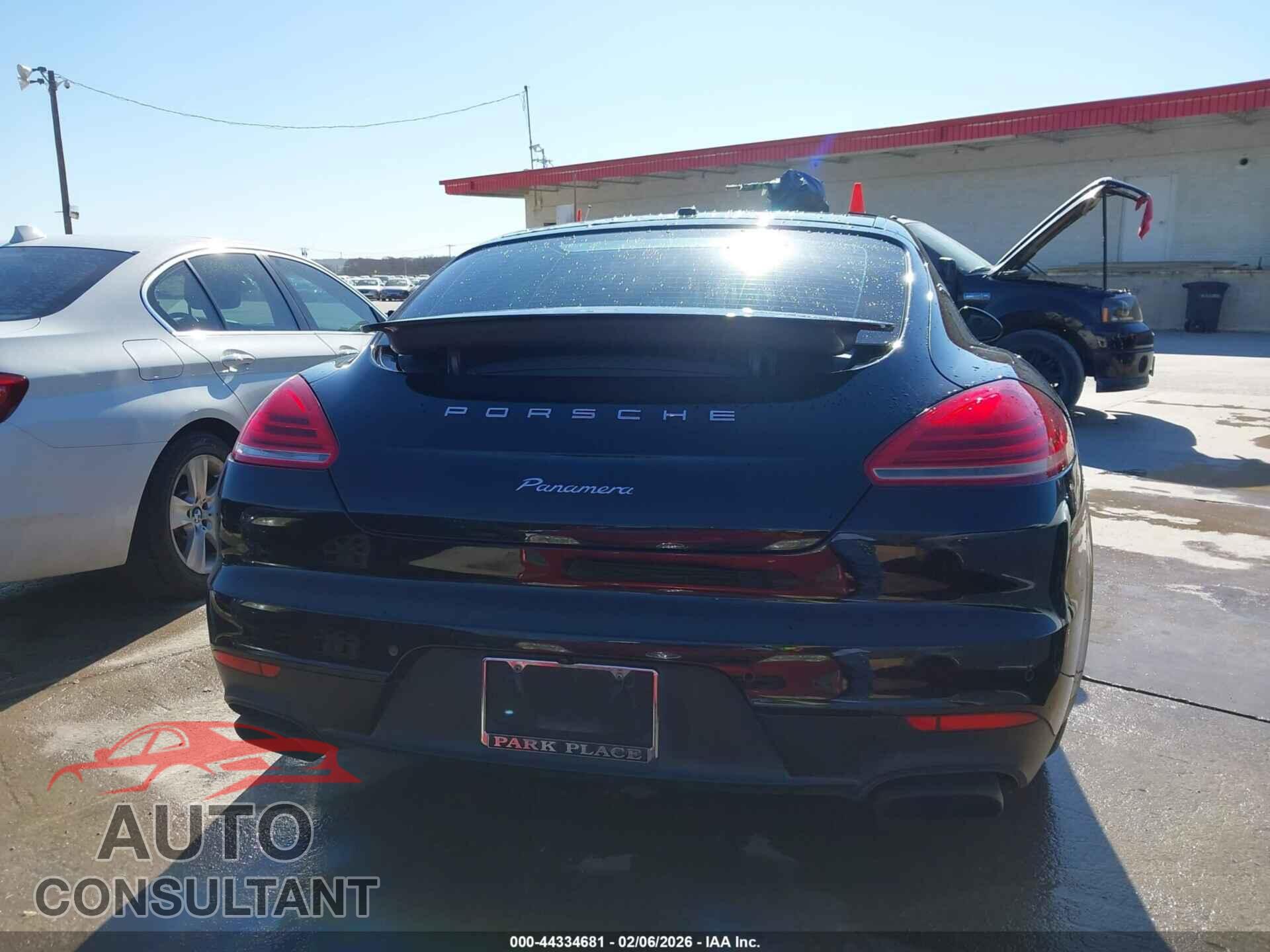 PORSCHE PANAMERA 2014 - WP0AA2A79EL009200