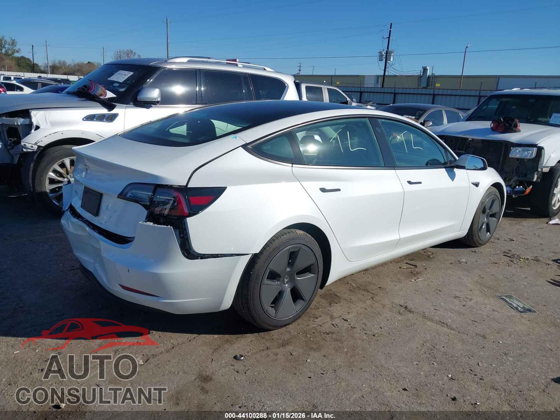 TESLA MODEL 3 2023 - 5YJ3E1EA2PF575508