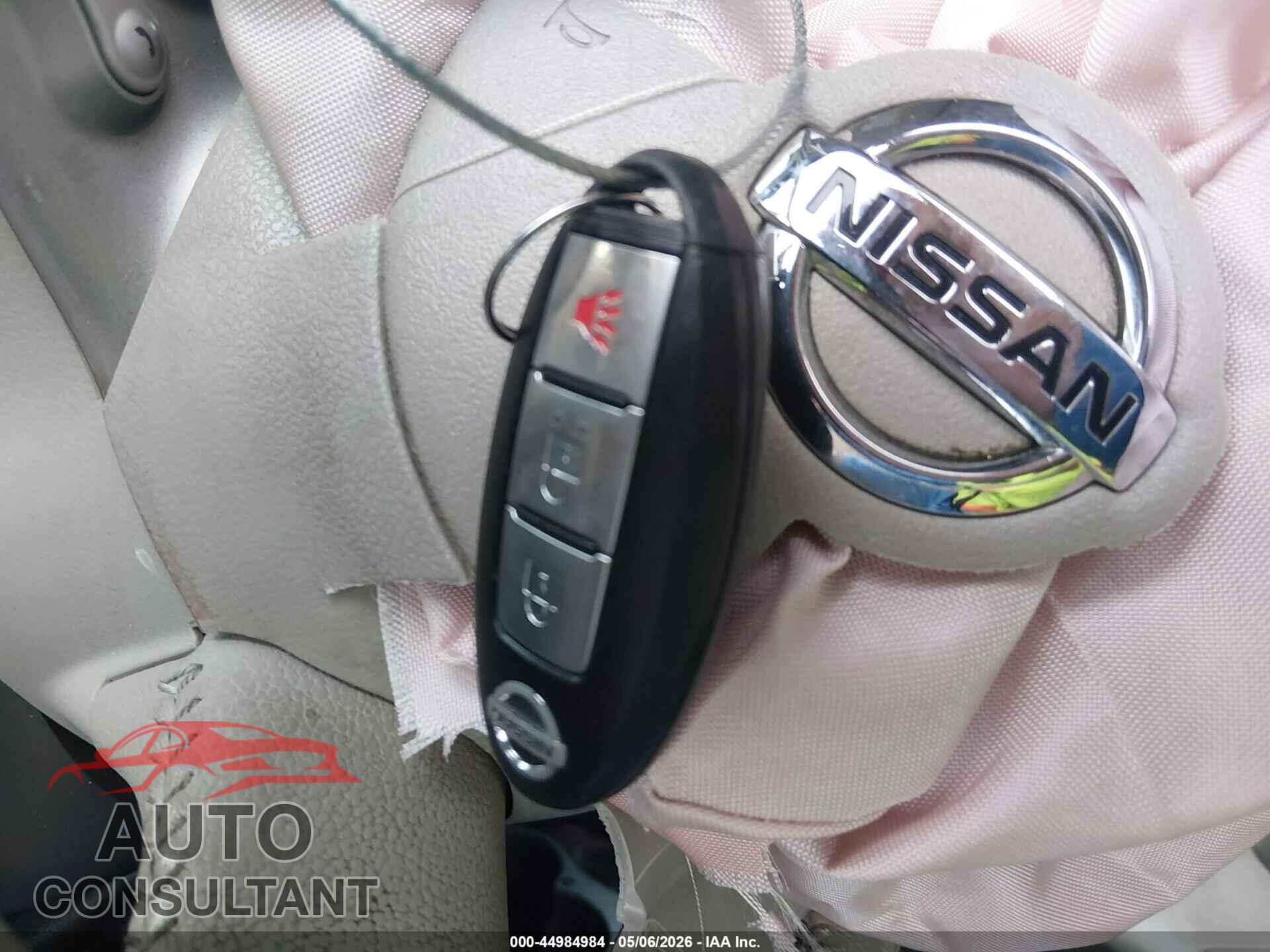 NISSAN CUBE 2013 - JN8AZ2KR2DT305977