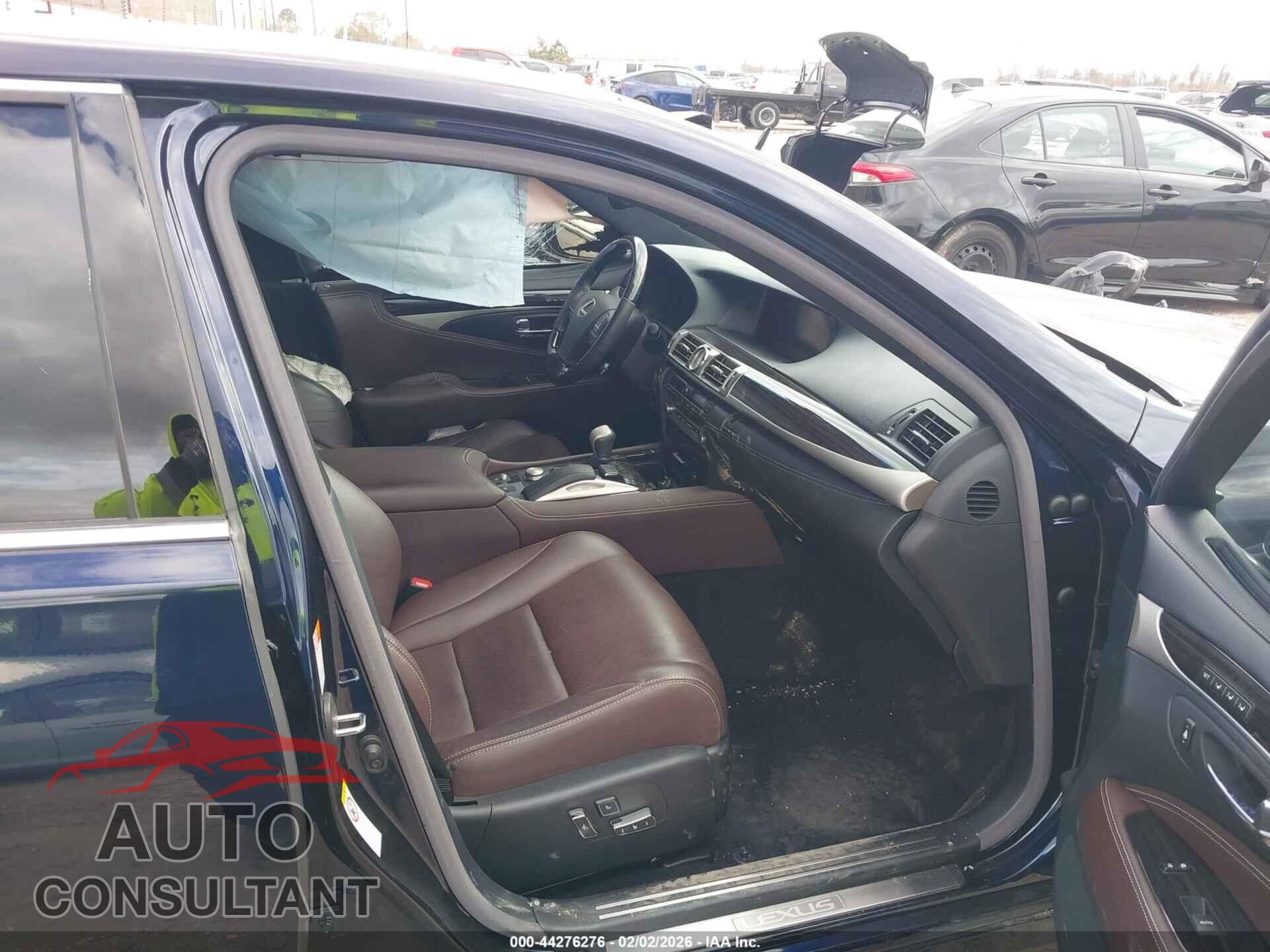 LEXUS LS 460 2017 - JTHBL5EF4H5144819