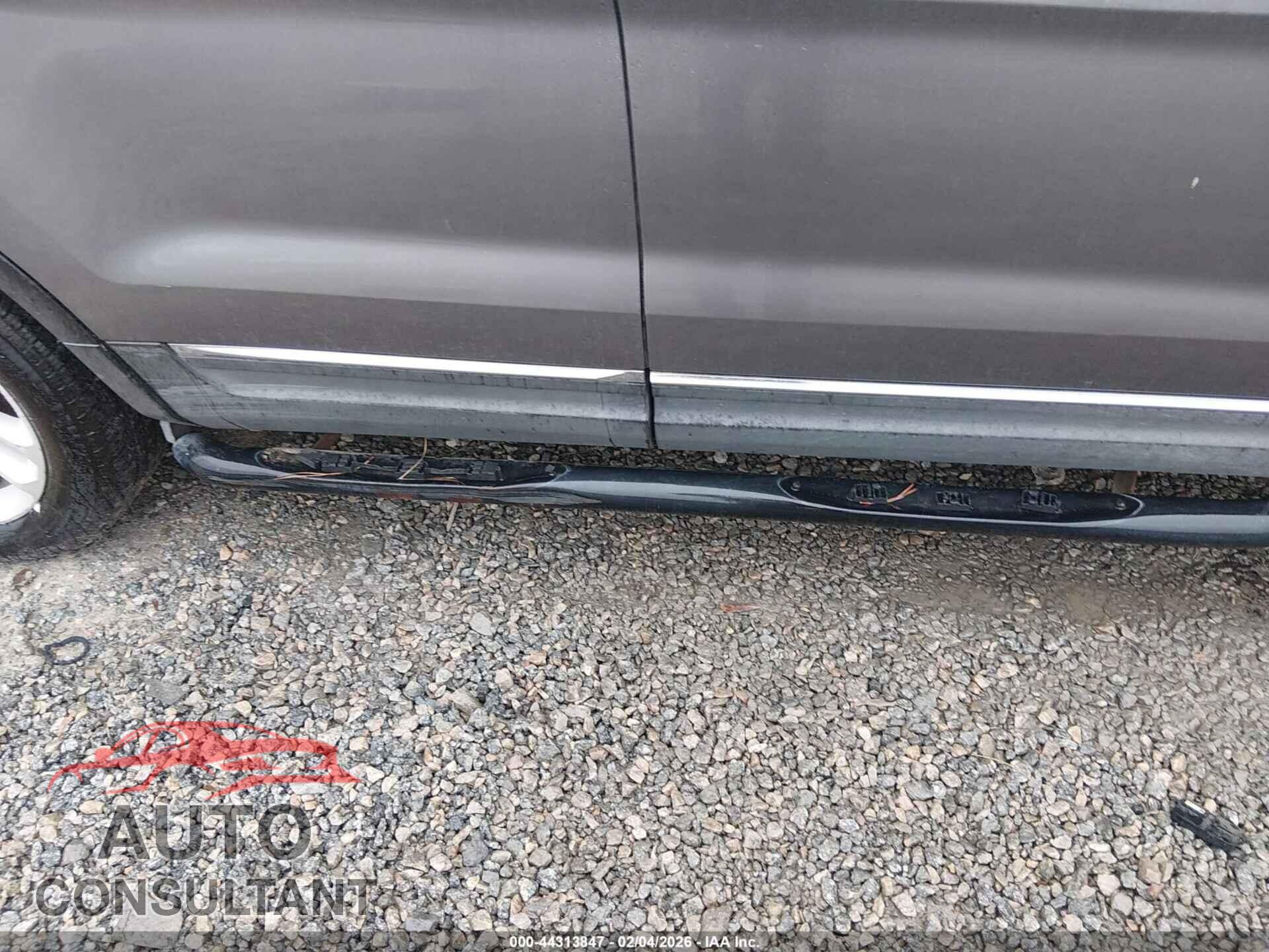 FORD EXPLORER 2013 - 1FM5K8D84DGA05967