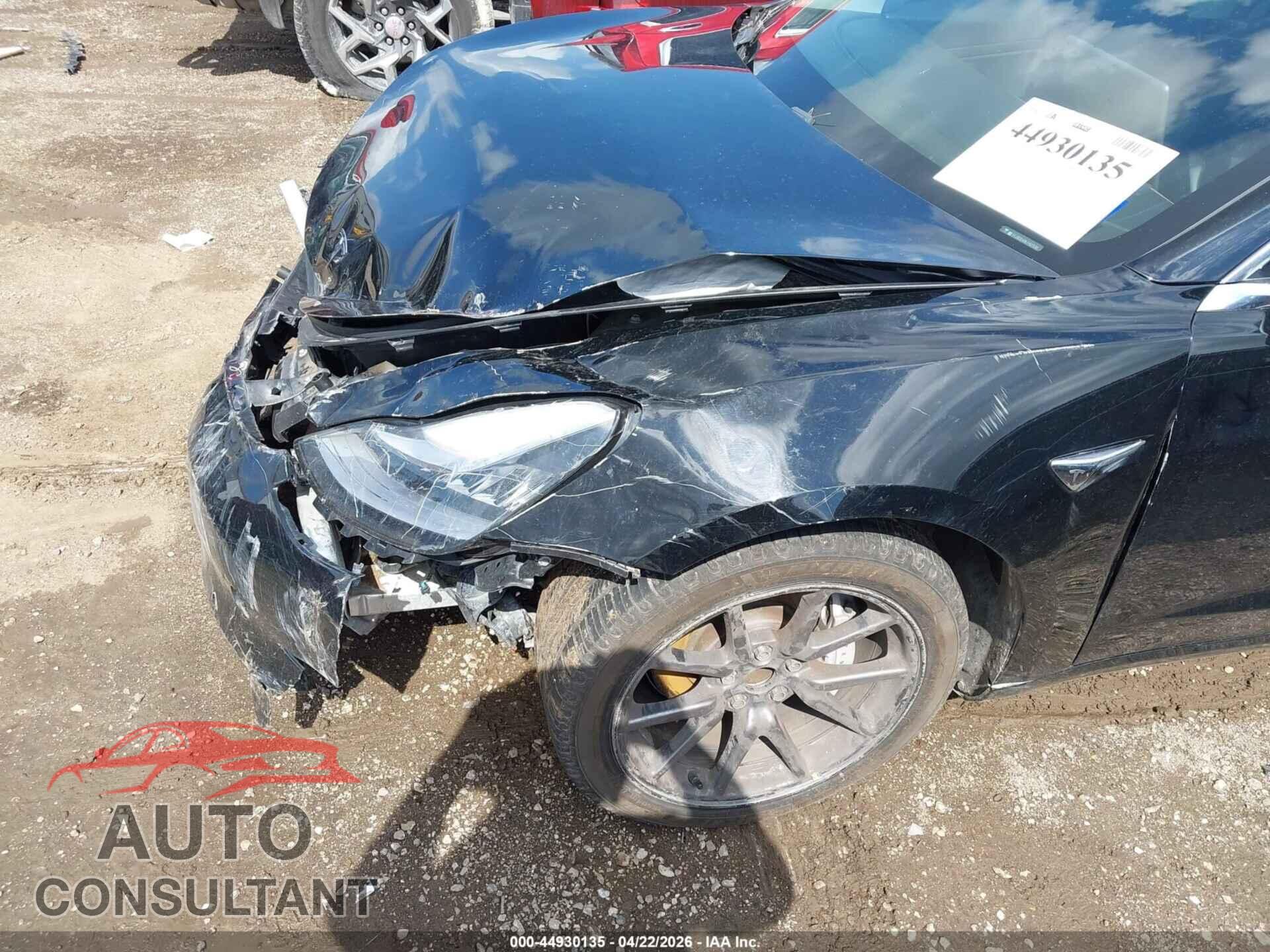 TESLA MODEL 3 2020 - 5YJ3E1EA9LF427530