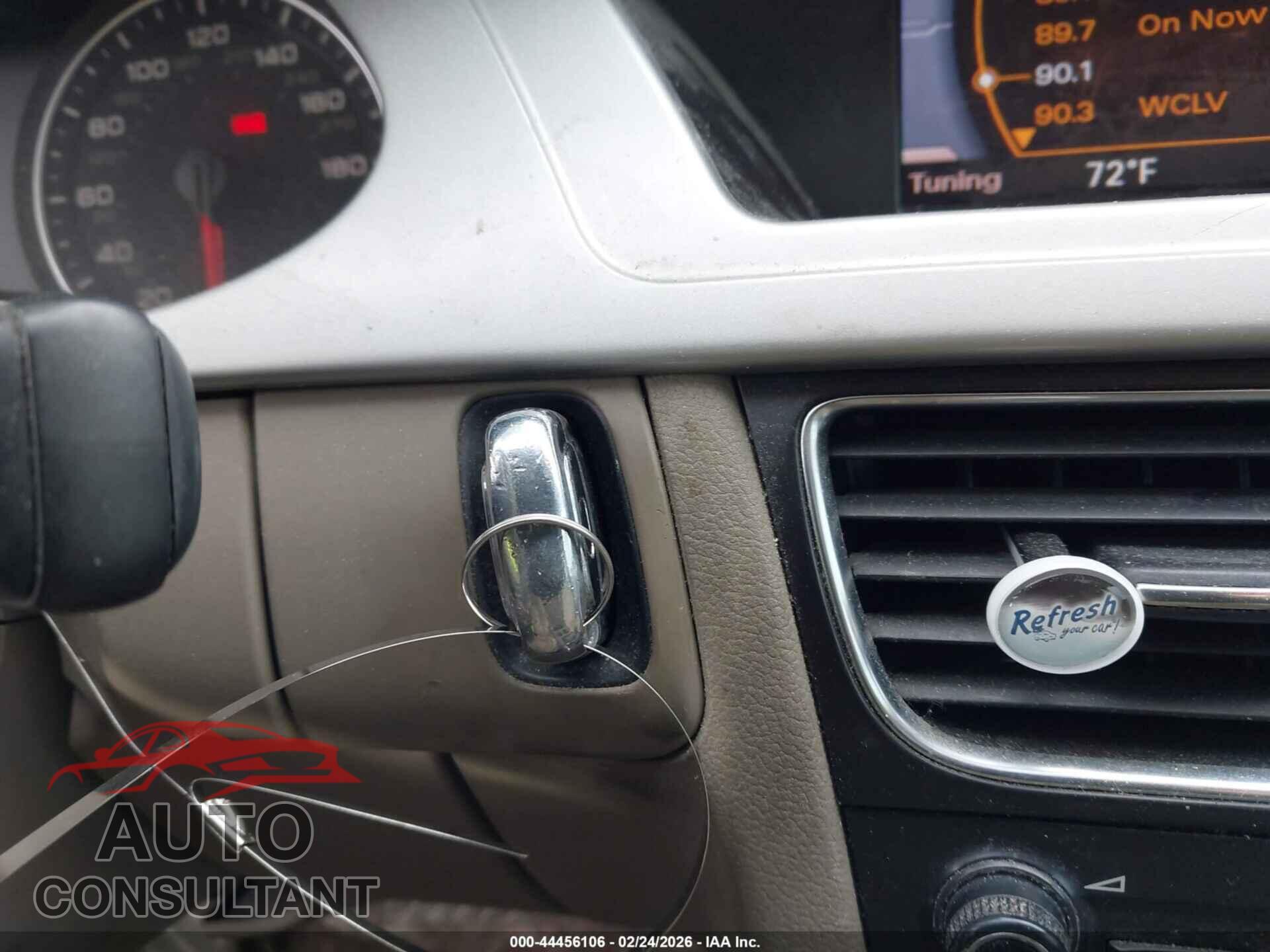 AUDI A4 2012 - WAUBFAFL0CA070446