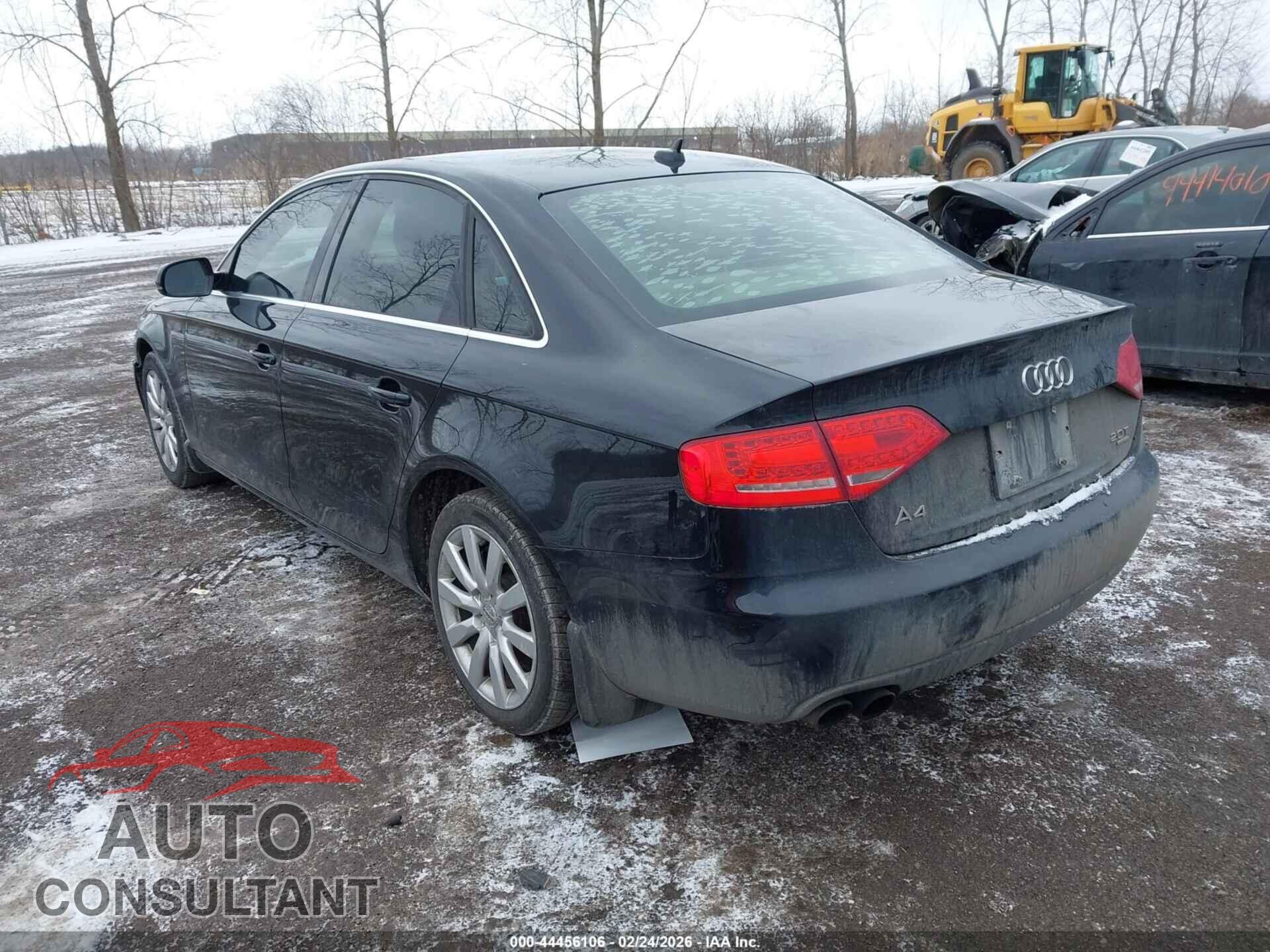 AUDI A4 2012 - WAUBFAFL0CA070446