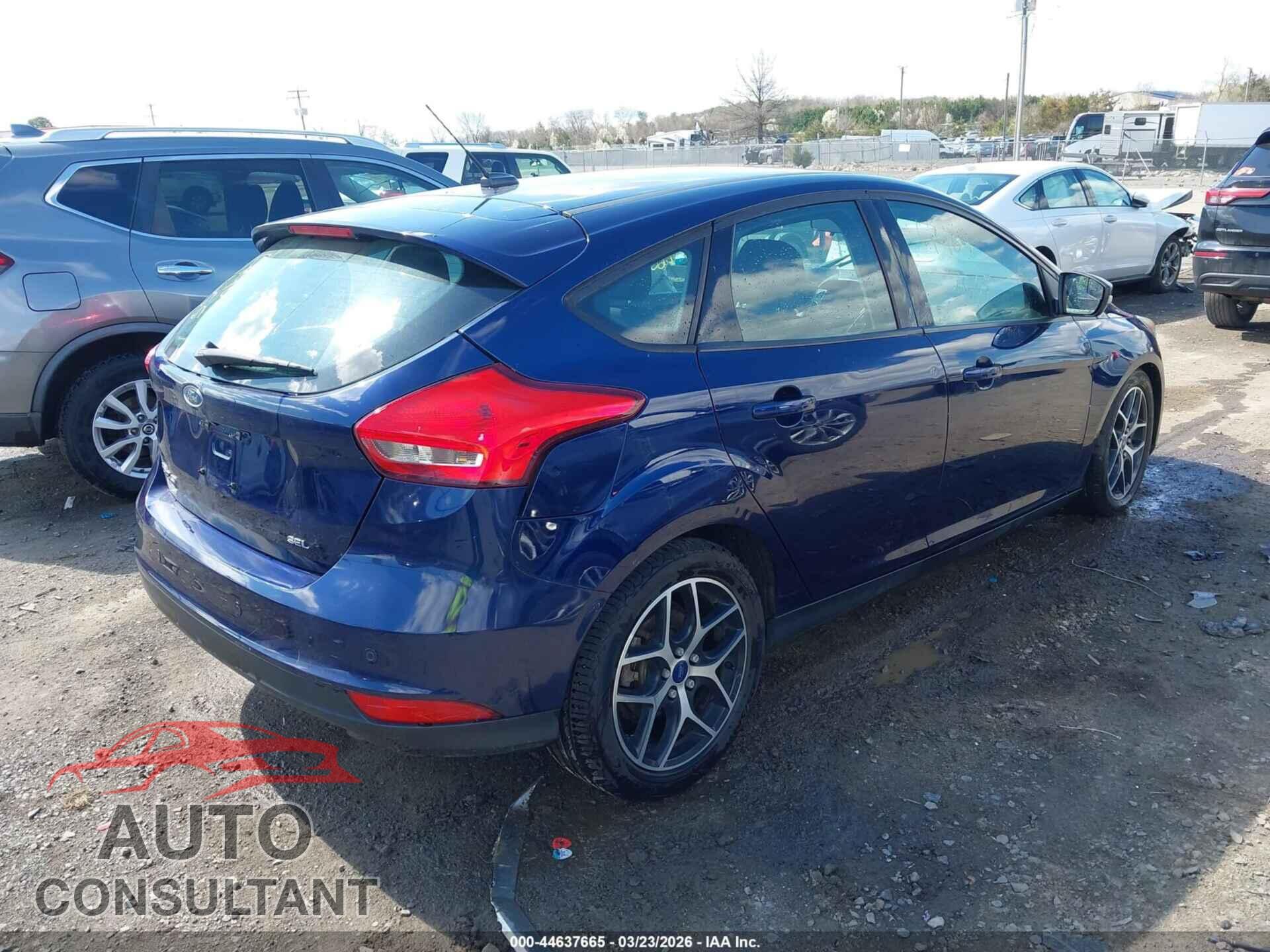 FORD FOCUS 2017 - 1FADP3M28HL266411