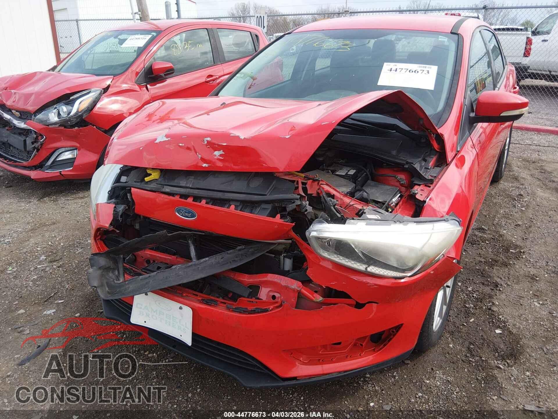 FORD FOCUS 2015 - 1FADP3F2XFL229015