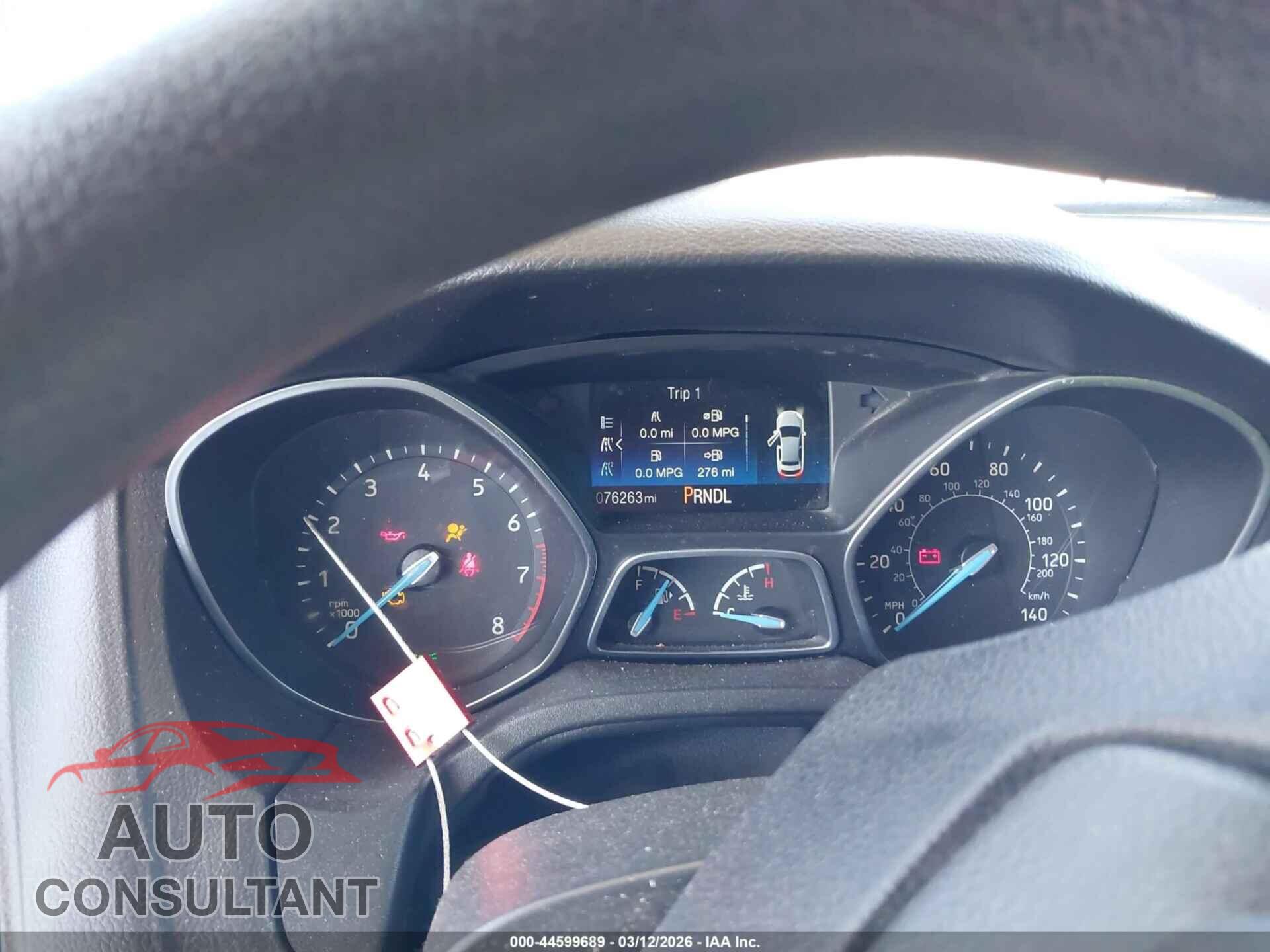 FORD FOCUS 2017 - 1FADP3E20HL245633