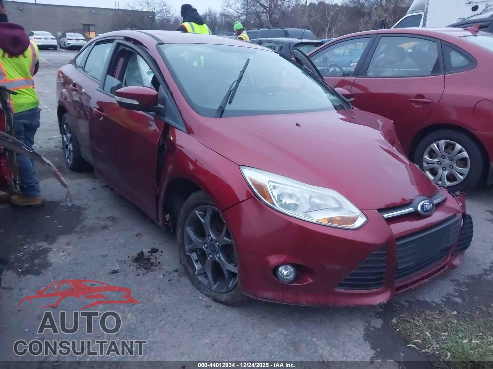 FORD FOCUS 2014 - 1FADP3F20EL449486