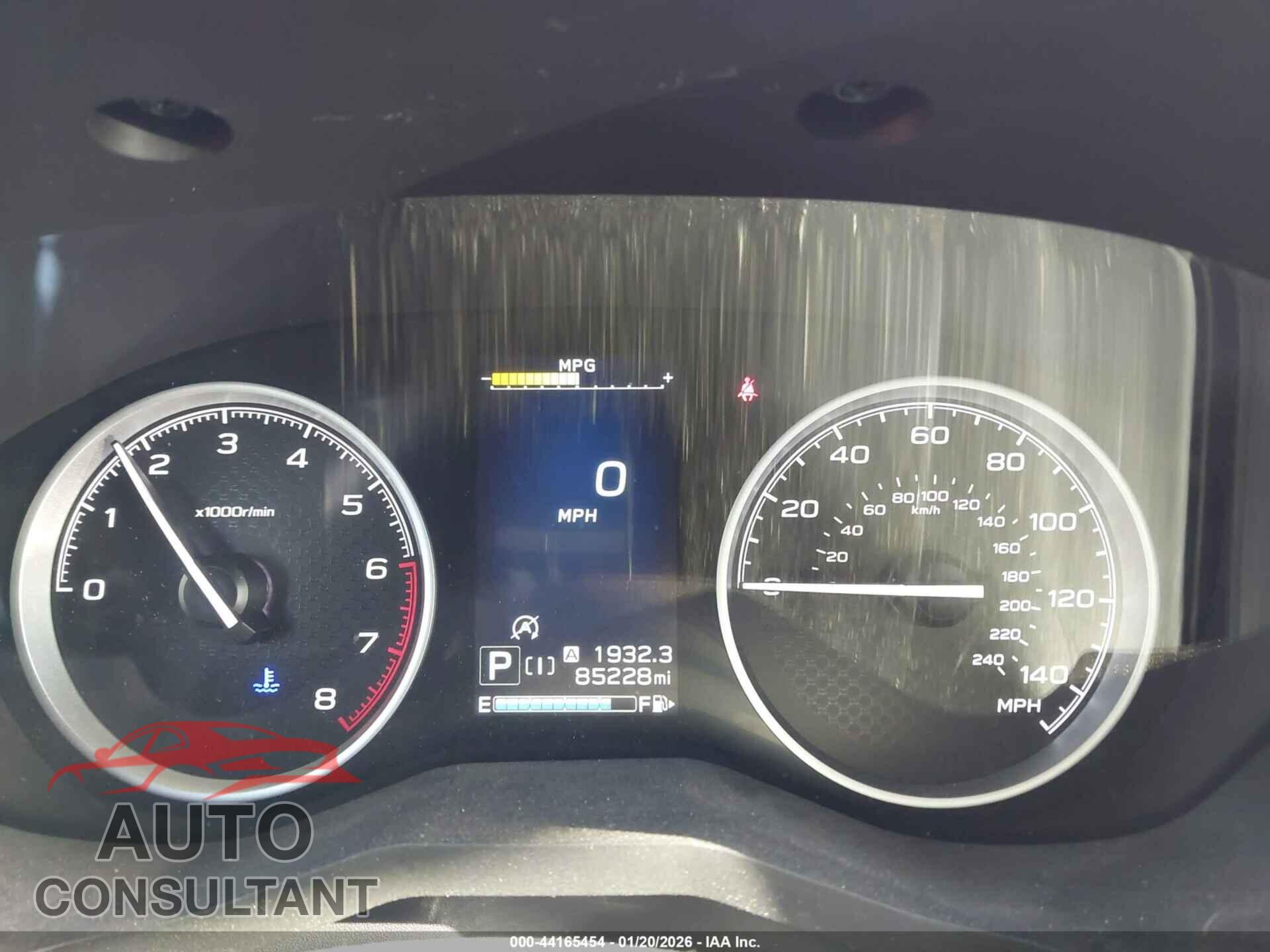 SUBARU FORESTER 2019 - JF2SKAUC1KH545532
