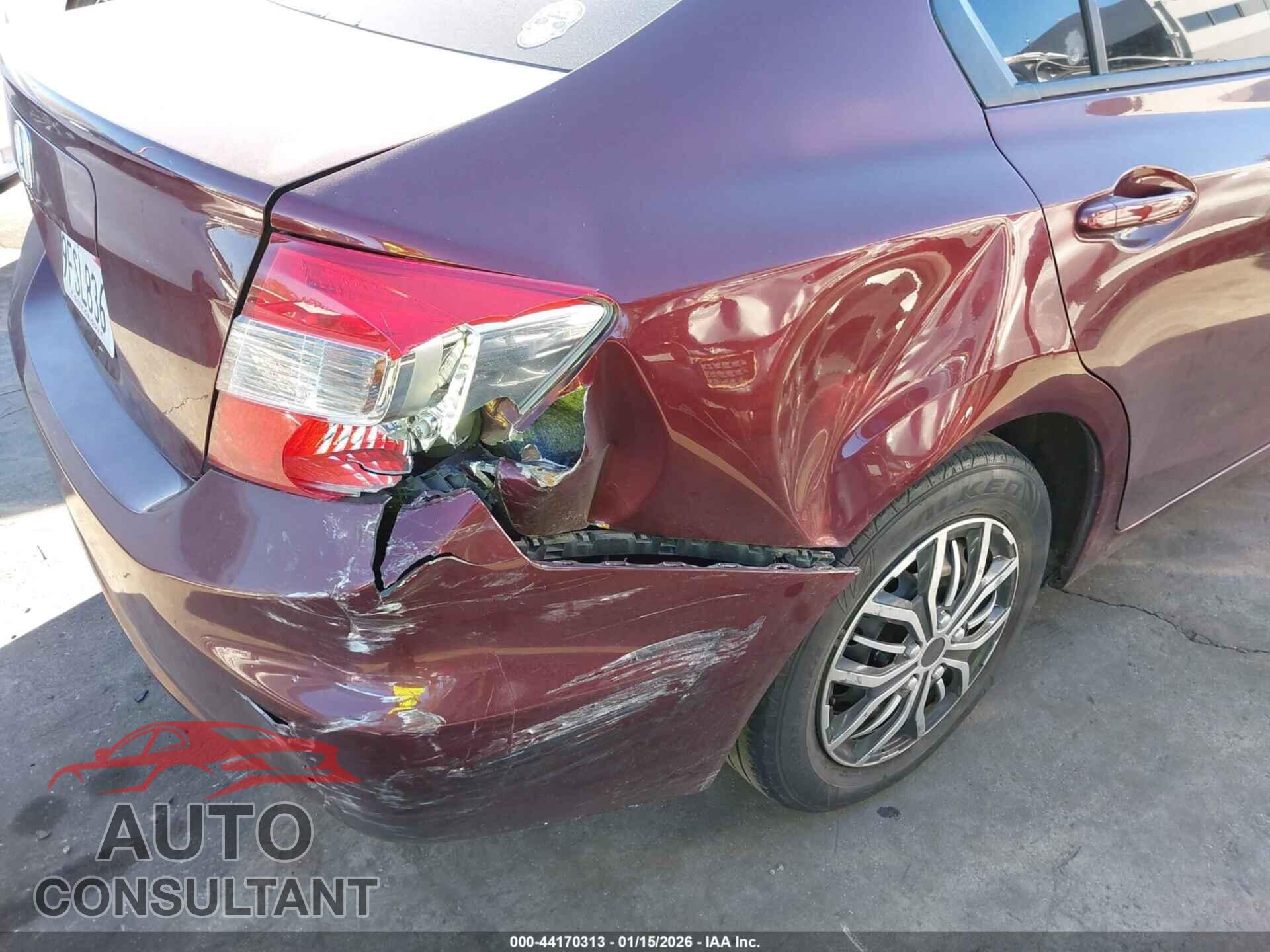 HONDA CIVIC 2012 - 19XFB2F53CE107414